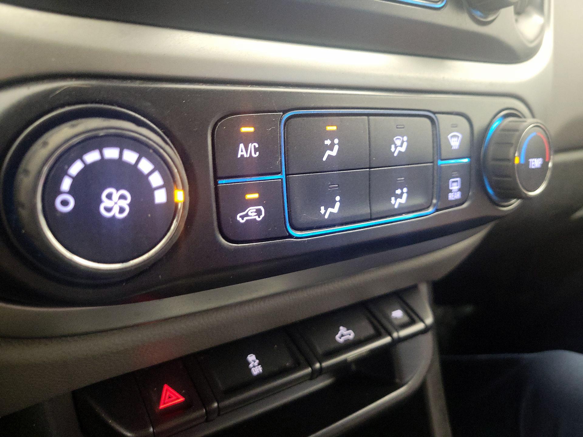 Thumbnail: 2017 Chevrolet Colorado - 16