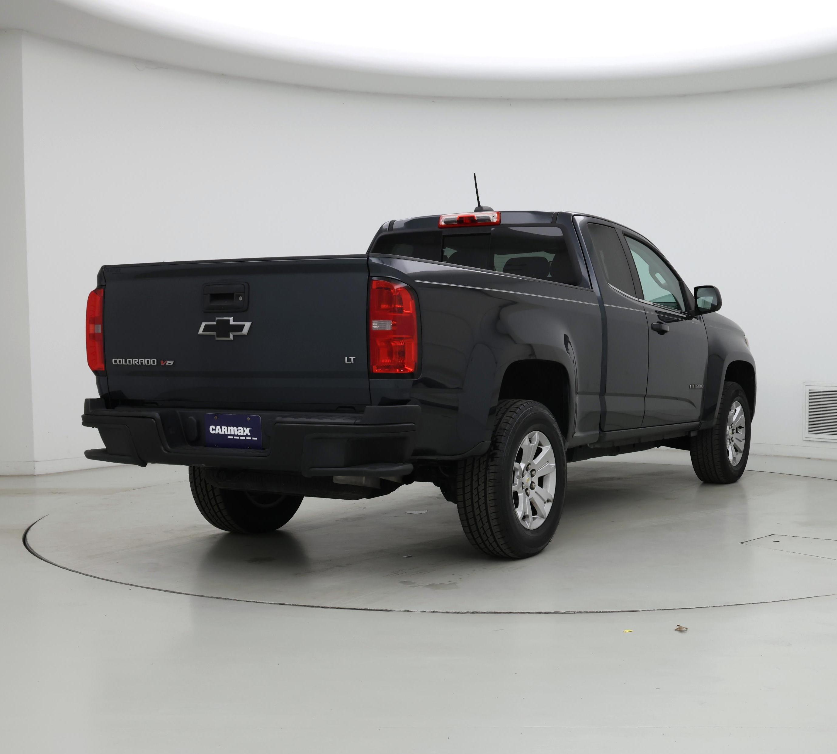 Thumbnail: 2017 Chevrolet Colorado - 8