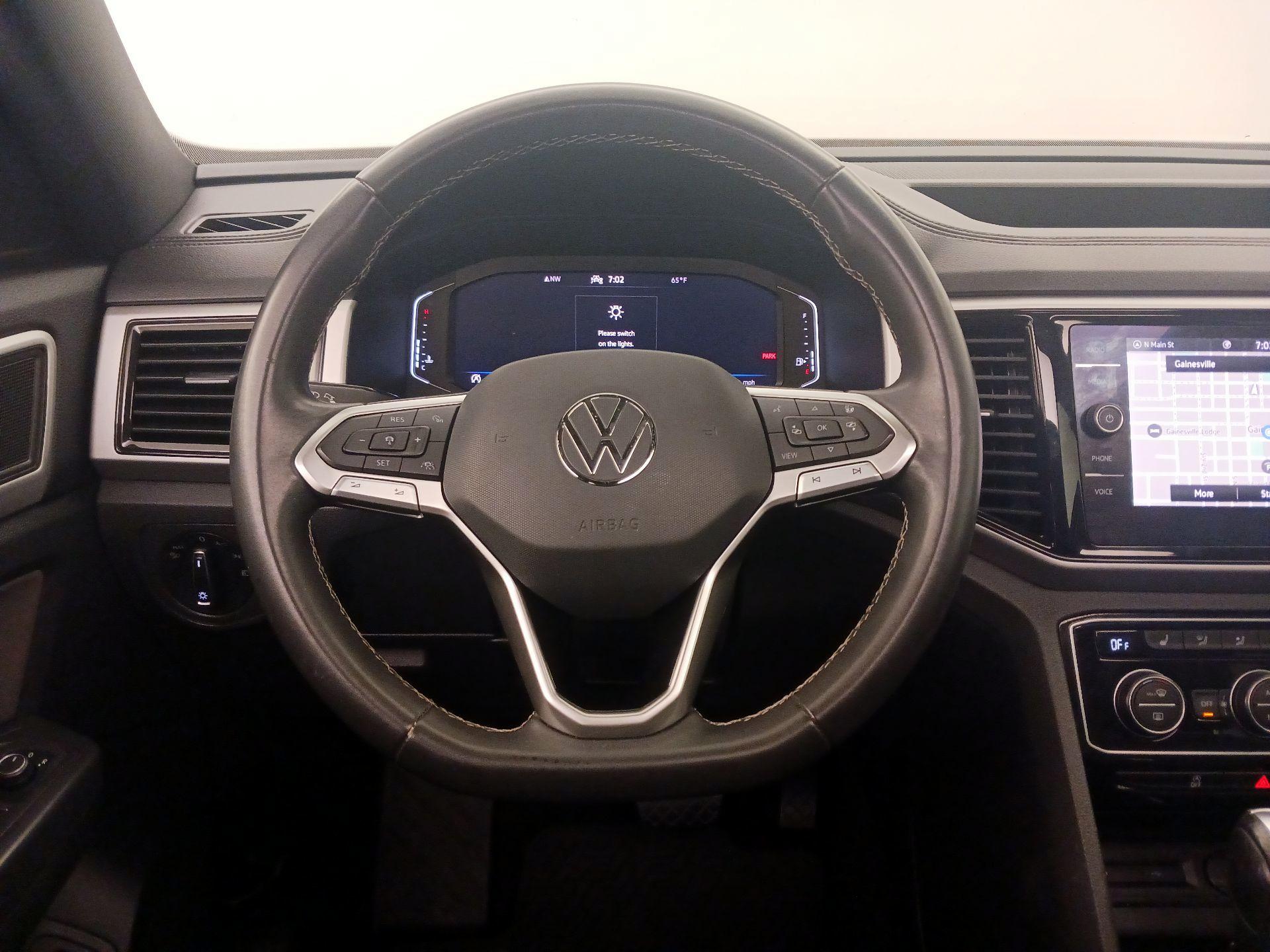 Thumbnail: 2021 Volkswagen Atlas - 10