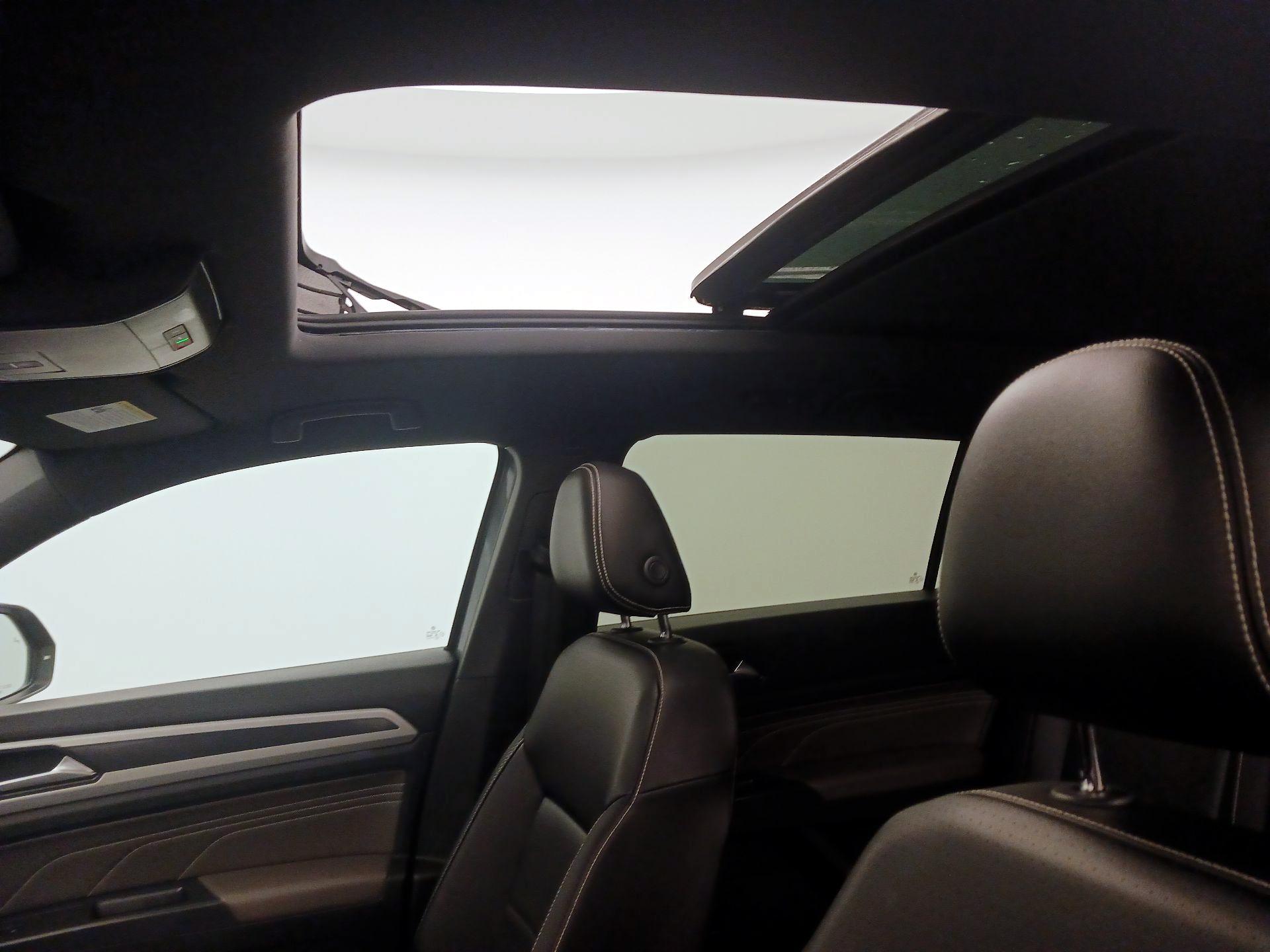 Thumbnail: 2021 Volkswagen Atlas - 20