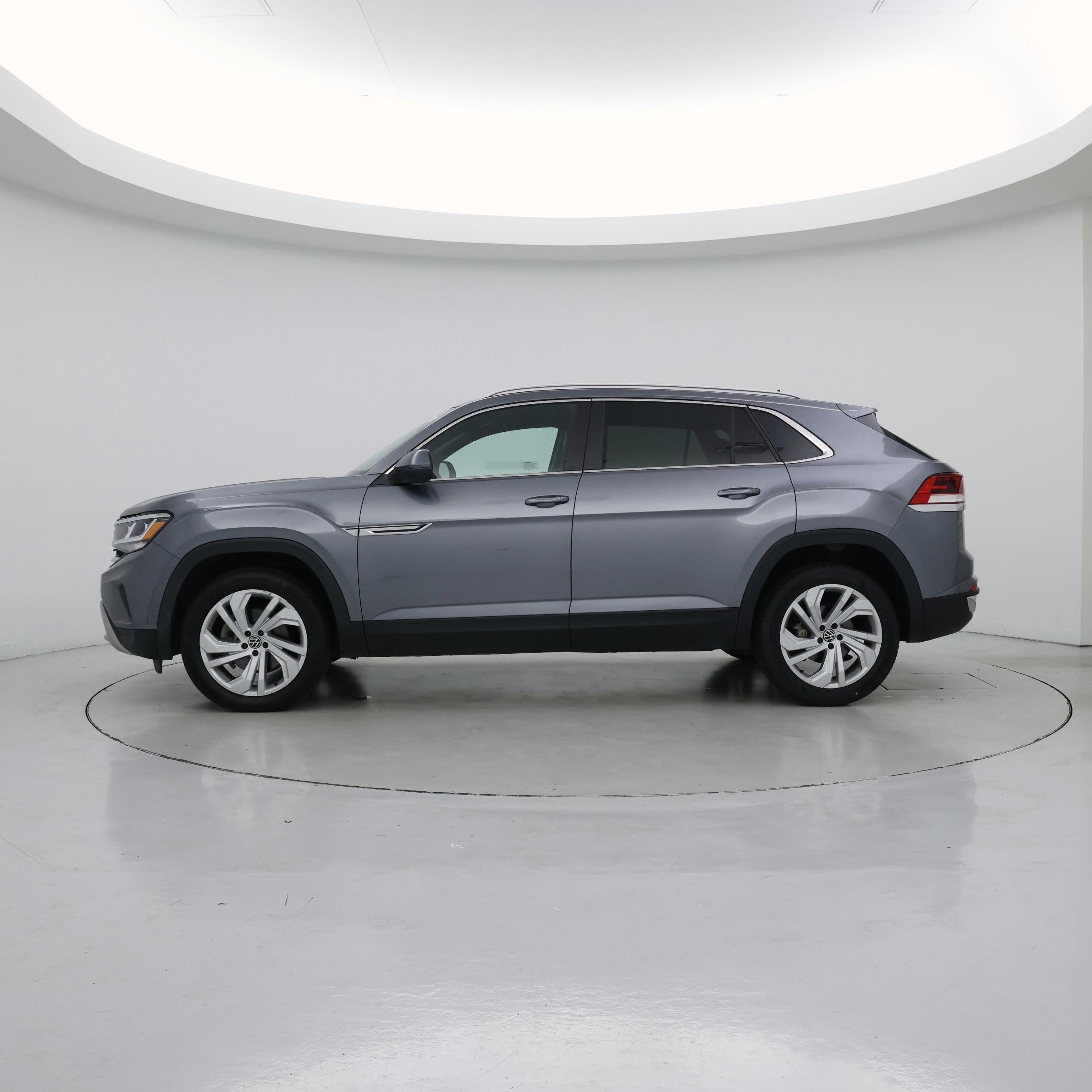 Thumbnail: 2021 Volkswagen Atlas - 3