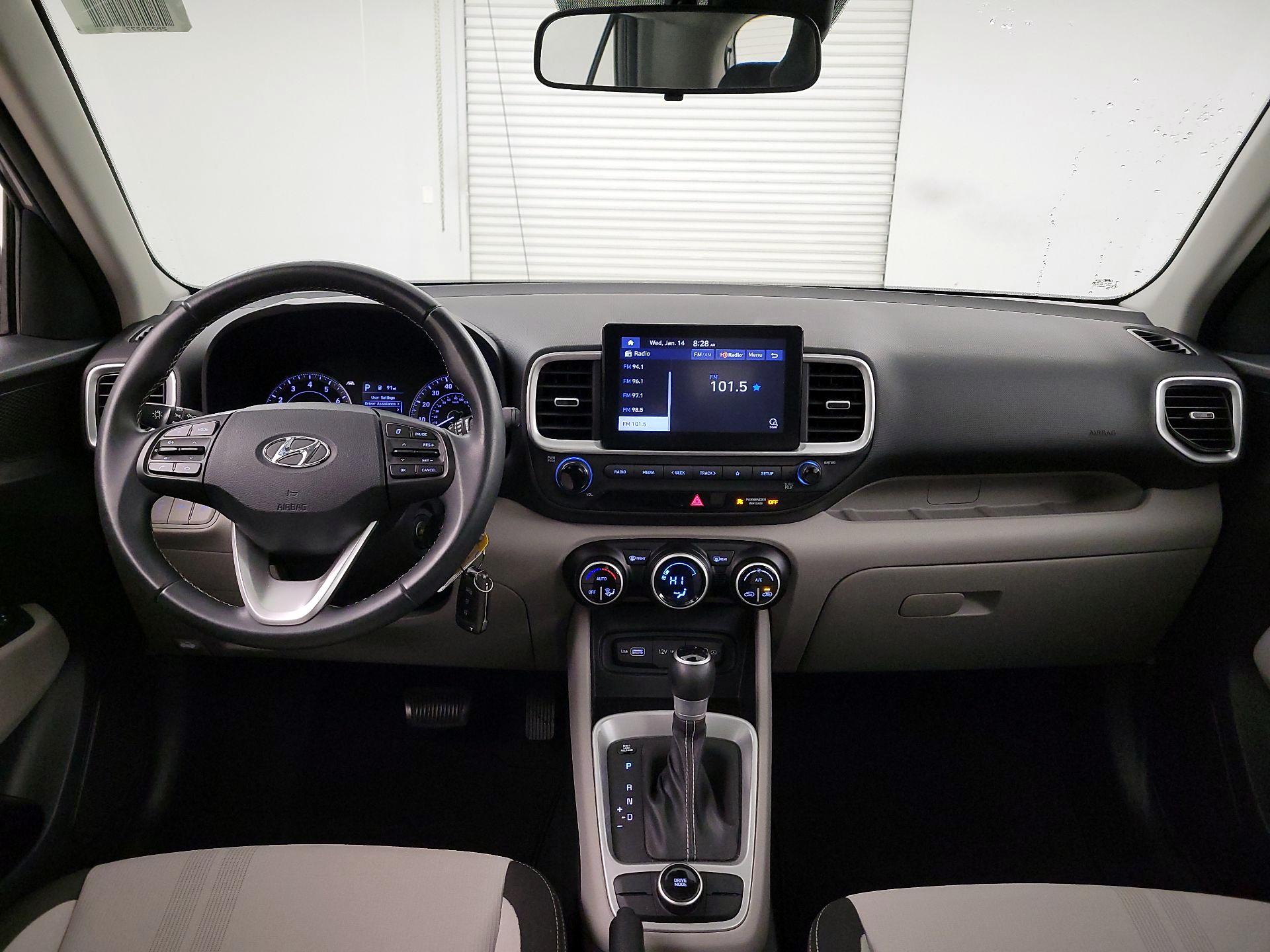 Thumbnail: 2022 Hyundai Venue - 9