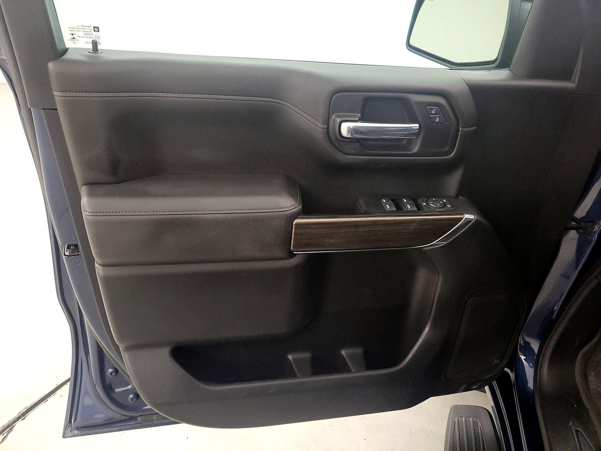 Thumbnail: 2022 Chevrolet Silverado 1500 - 12