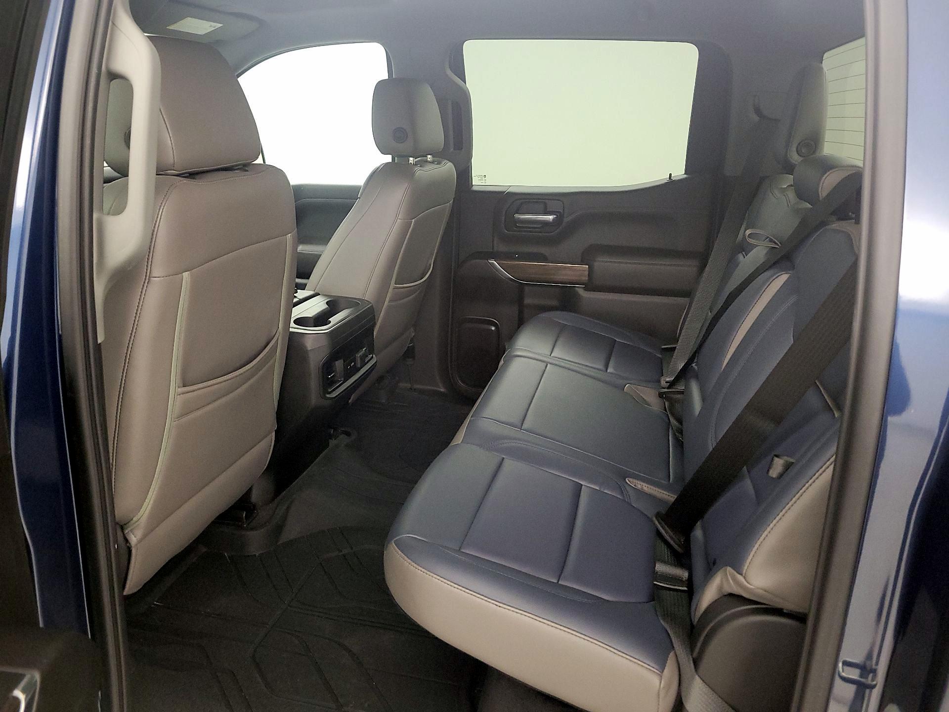 Thumbnail: 2022 Chevrolet Silverado 1500 - 19