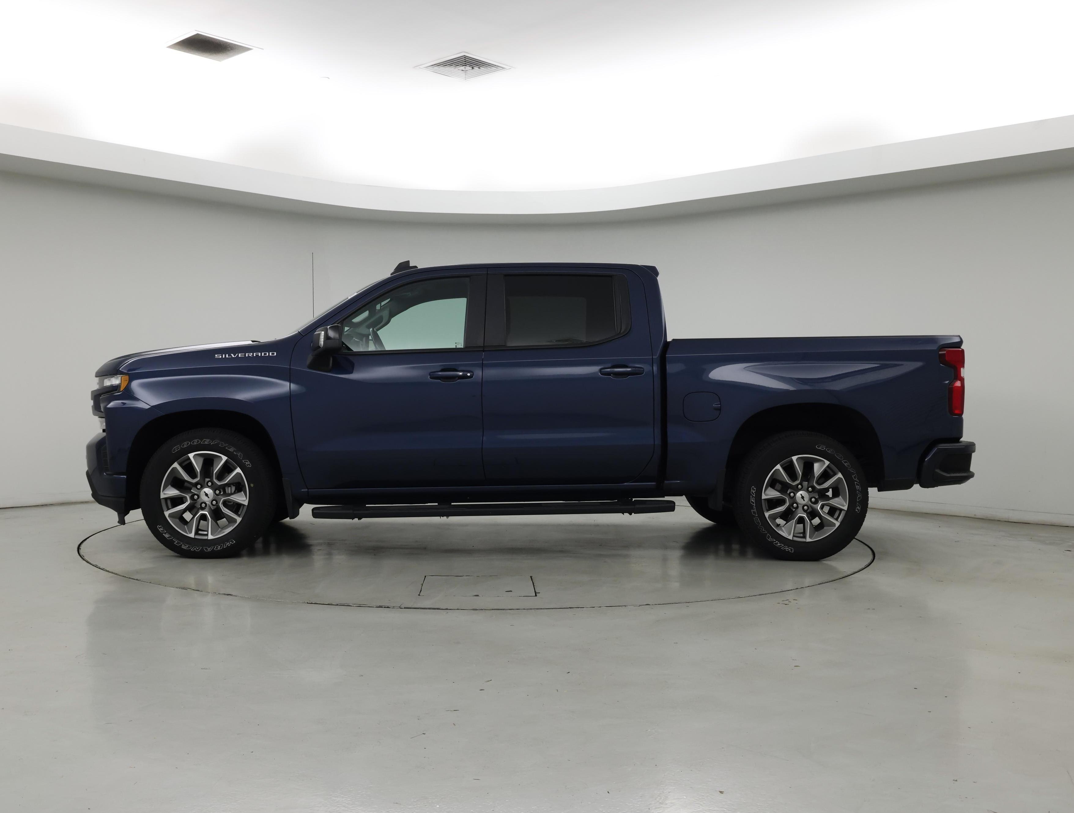 Thumbnail: 2022 Chevrolet Silverado 1500 - 3