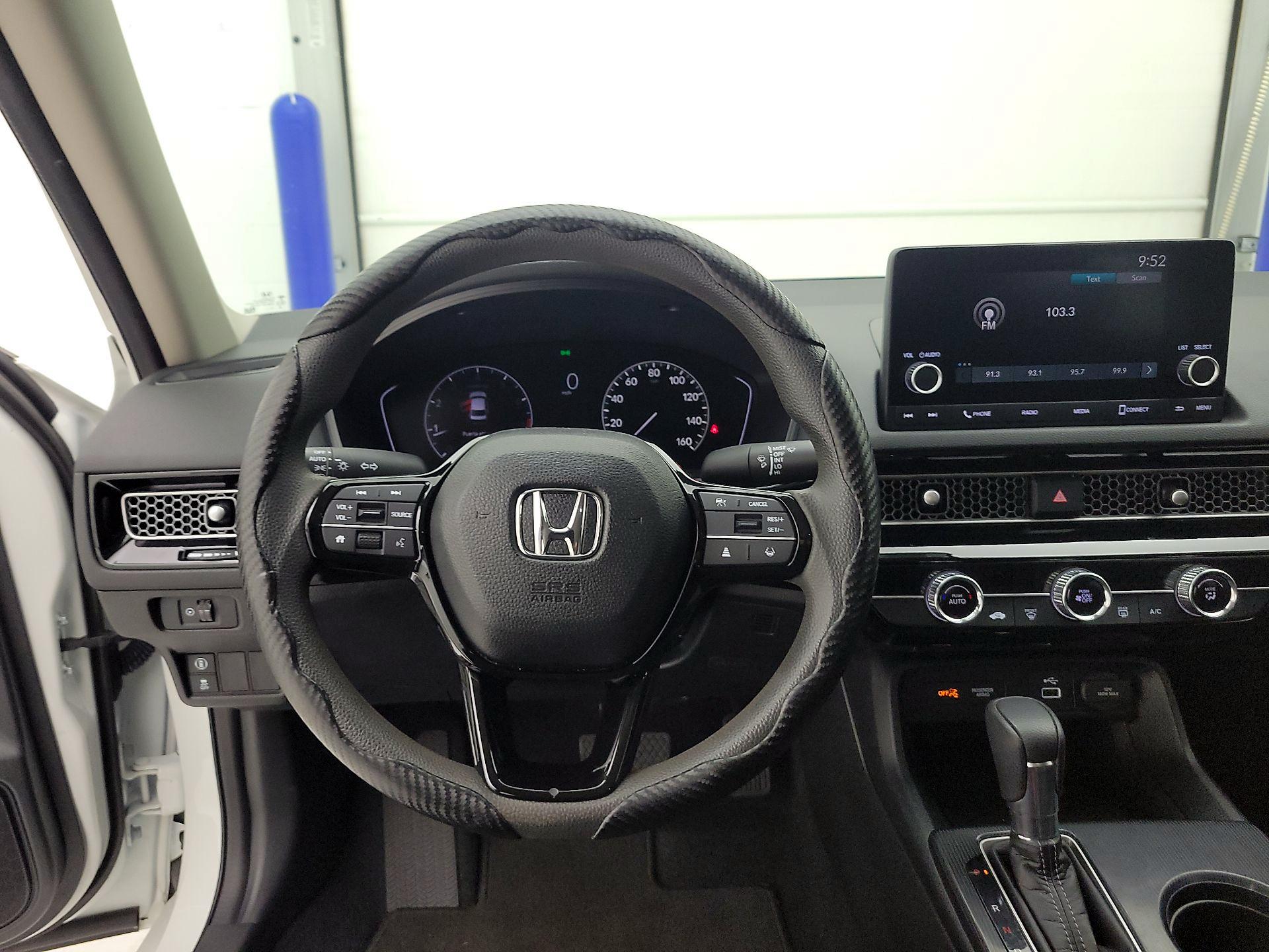 Thumbnail: 2023 Honda Civic - 10