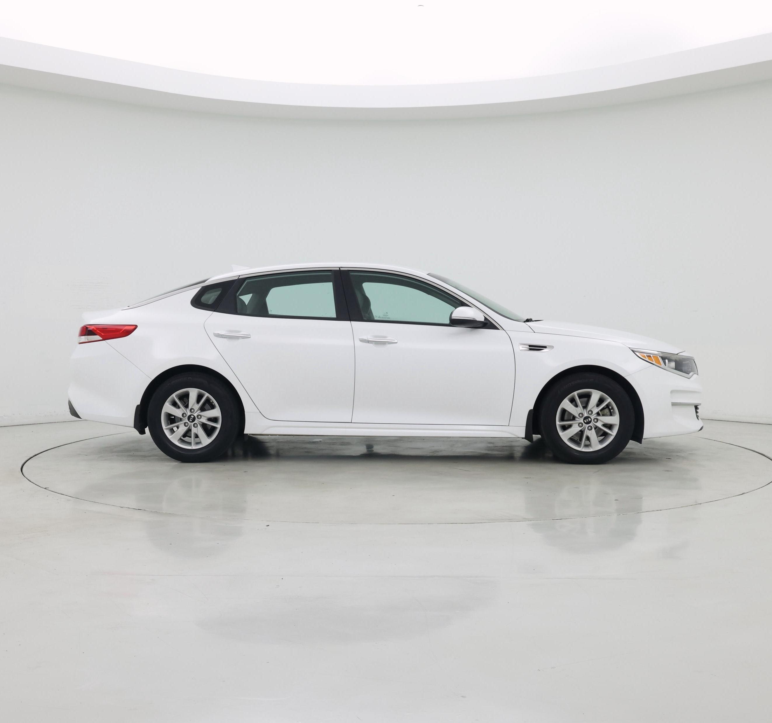 Thumbnail: 2017 Kia Optima - 7