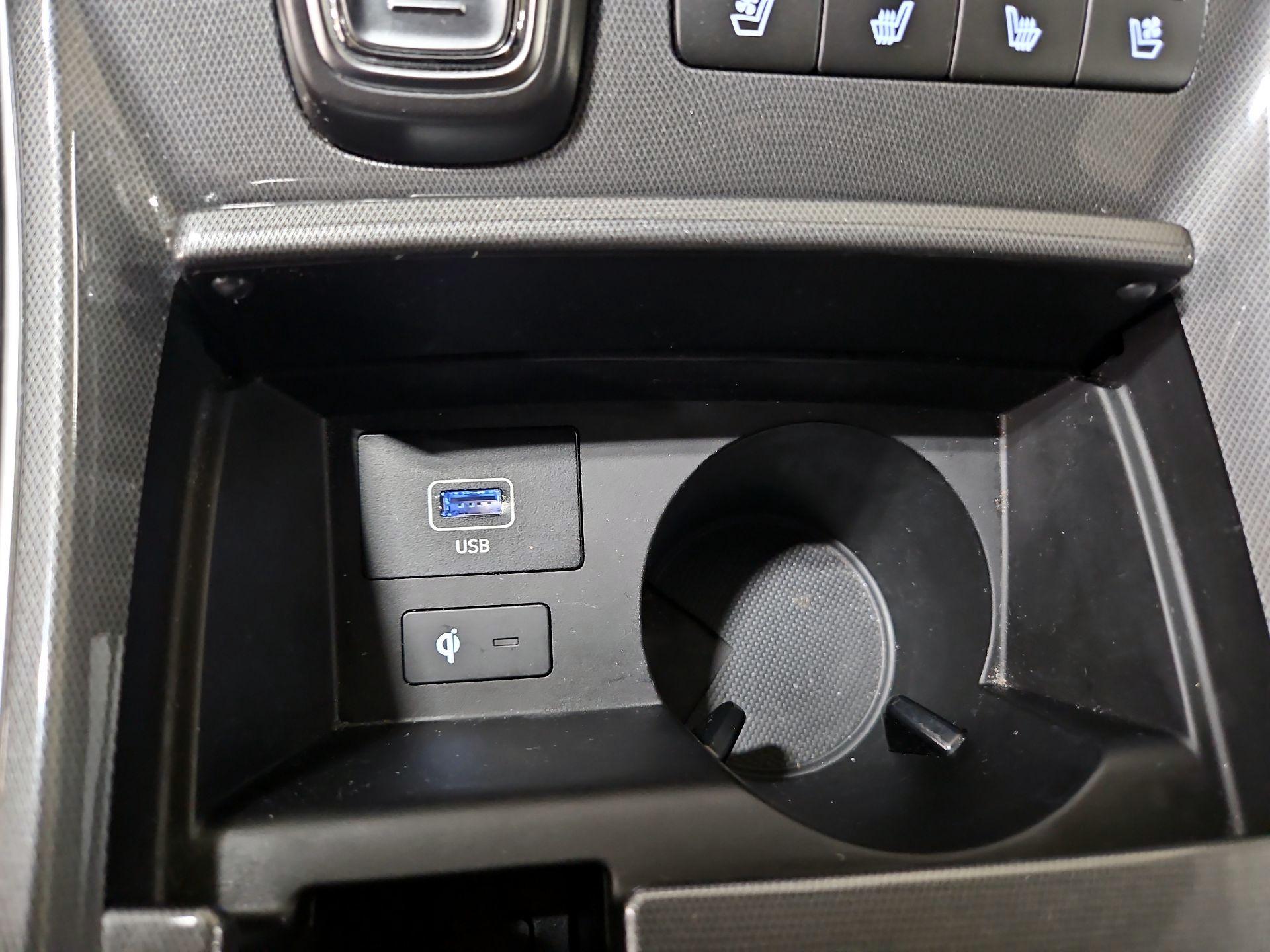 Thumbnail: 2023 Hyundai Santa Fe - 19