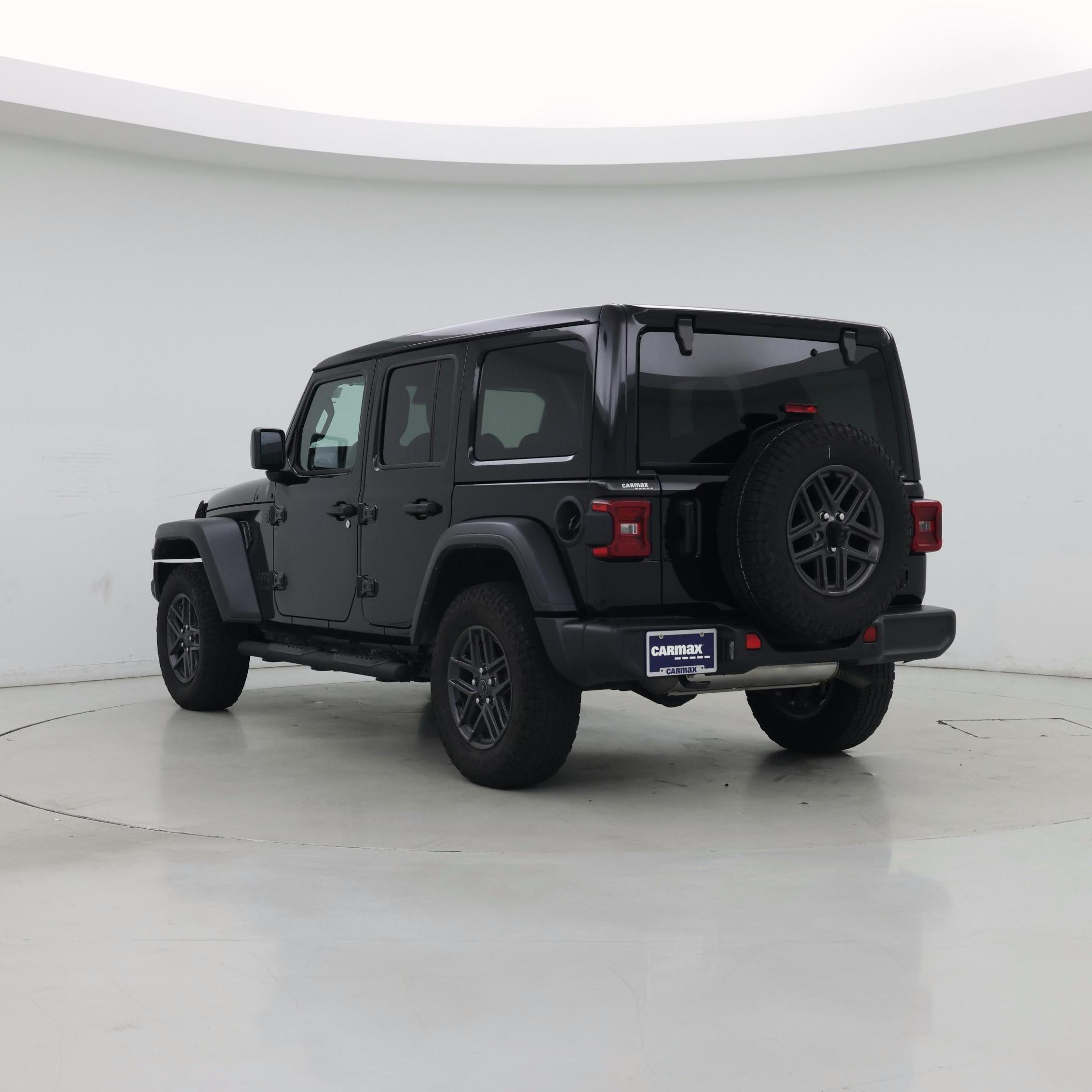 Thumbnail: 2024 Jeep Wrangler - 2