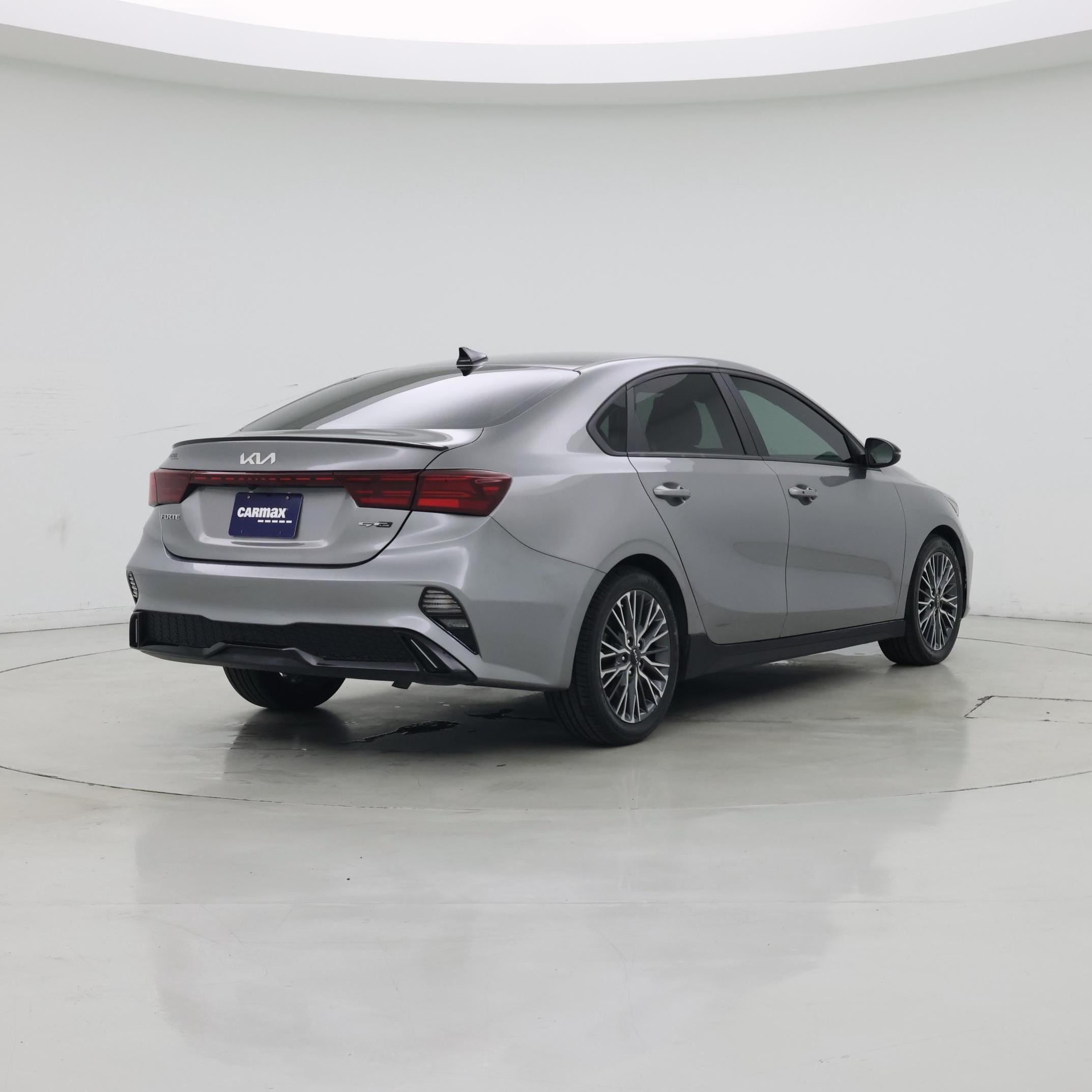 Thumbnail: 2023 Kia Forte - 8