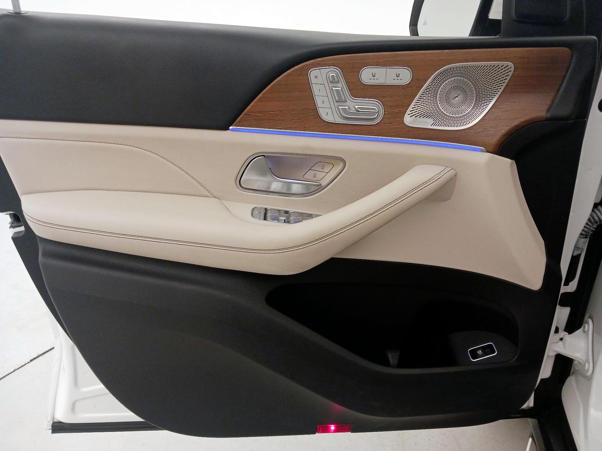 Thumbnail: 2022 Mercedes-Benz GLE - 12