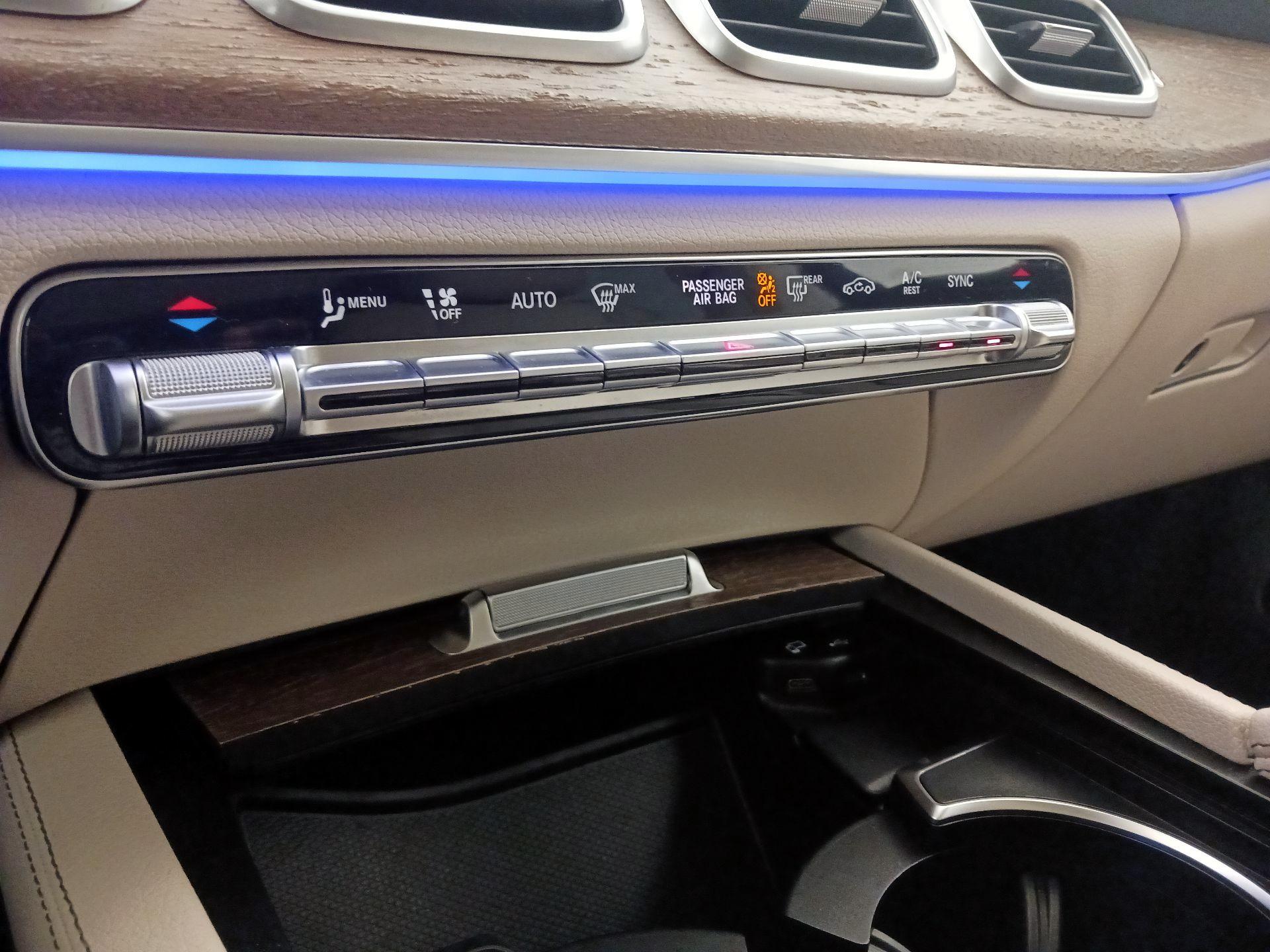 Thumbnail: 2022 Mercedes-Benz GLE - 17