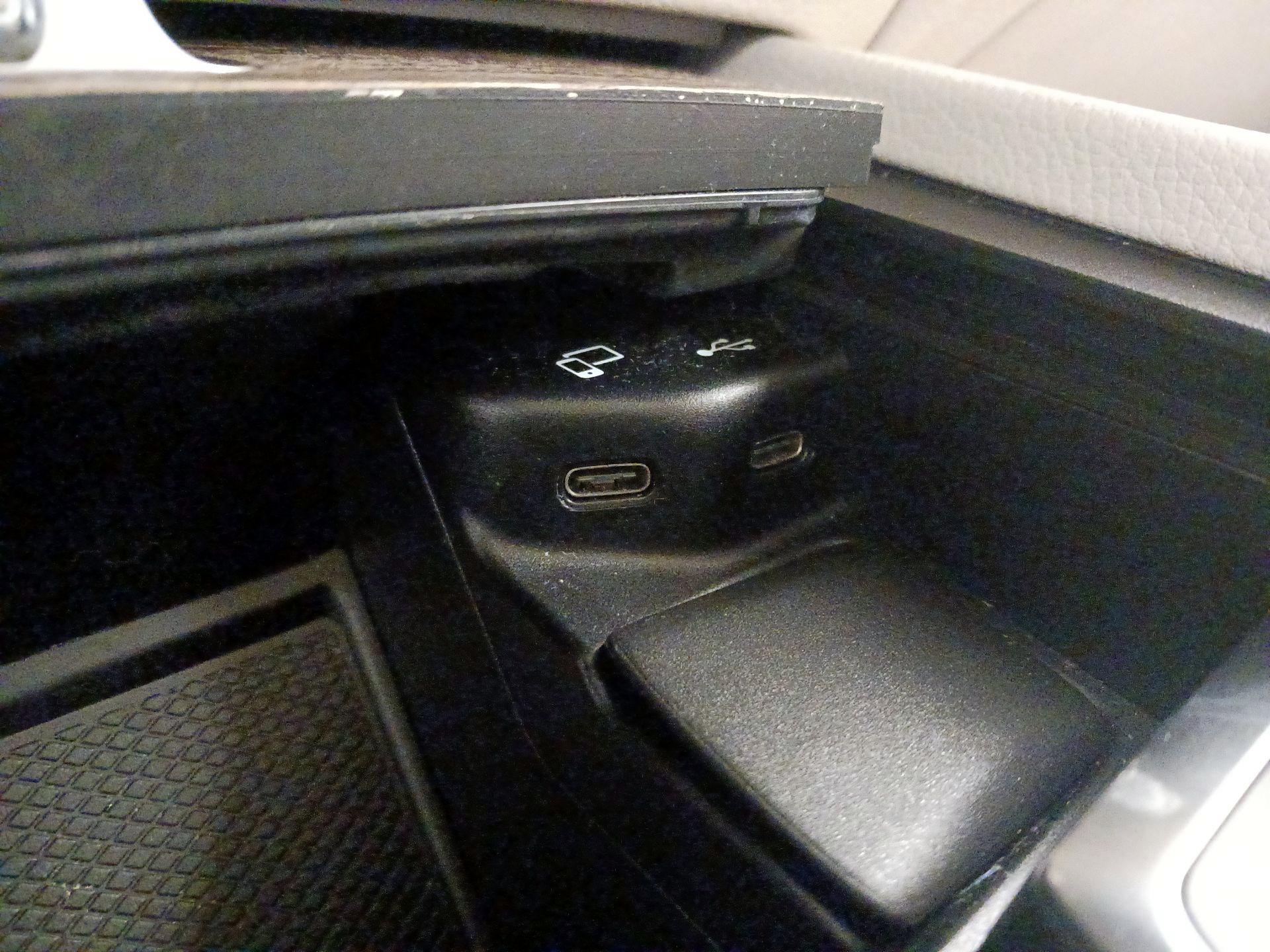 Thumbnail: 2022 Mercedes-Benz GLE - 19