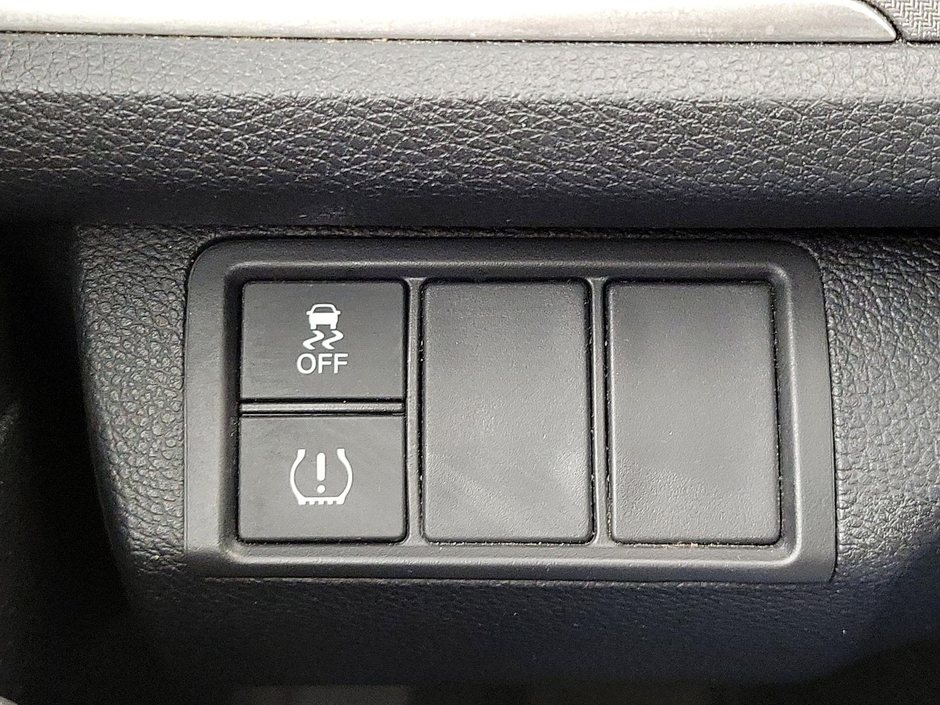 Thumbnail: 2018 Honda Civic - 13