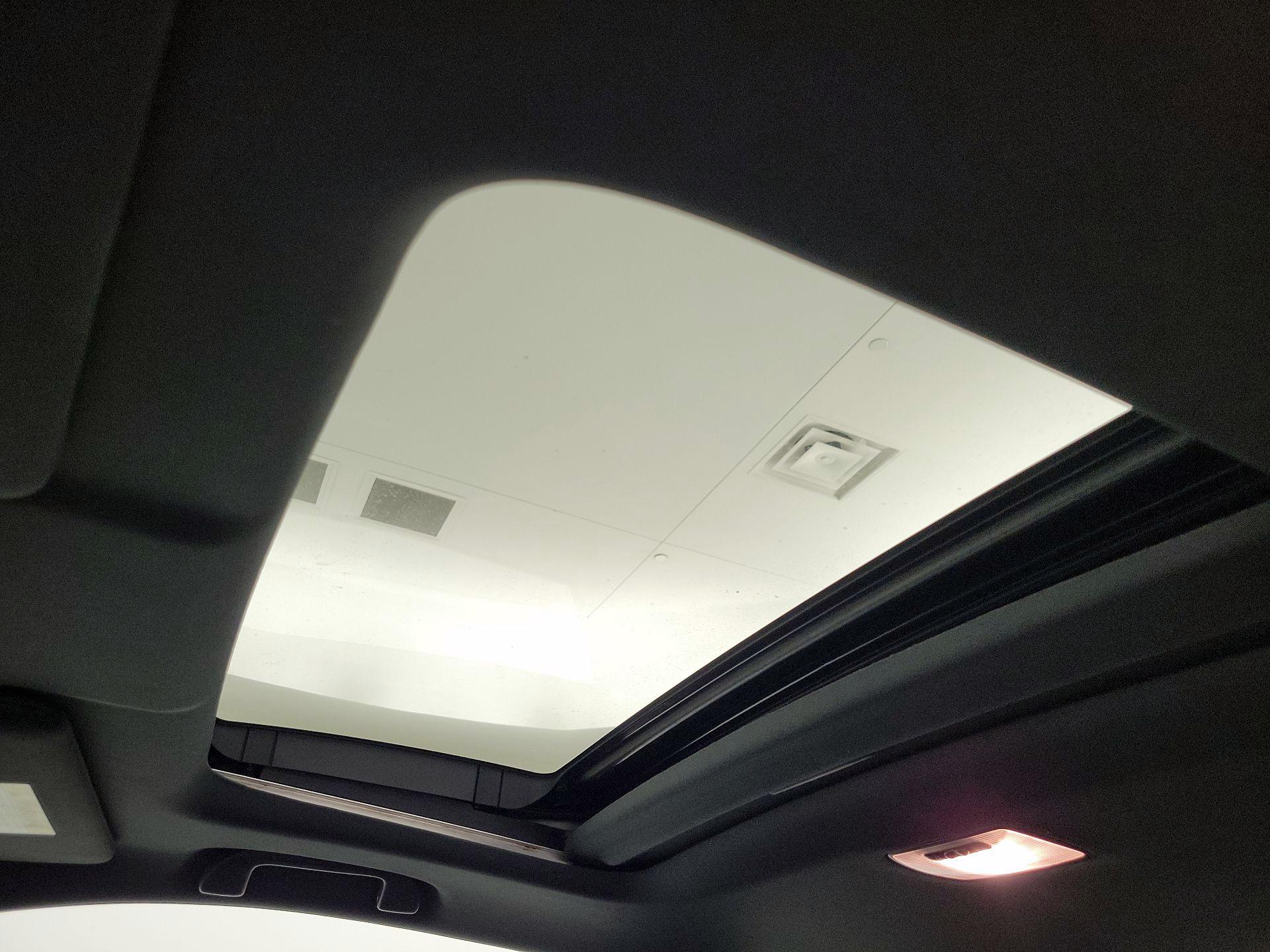 Thumbnail: 2018 Honda Civic - 18