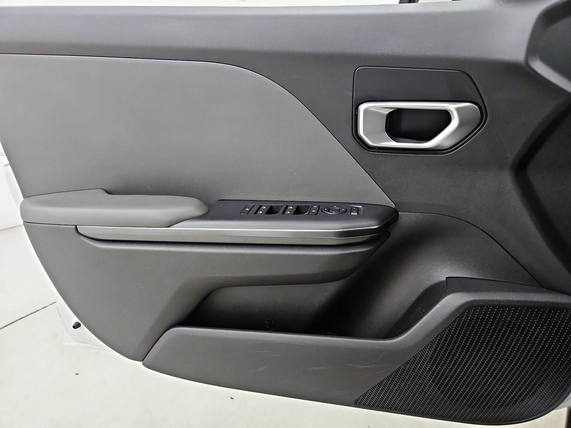 Thumbnail: 2025 Kia K4 - 12