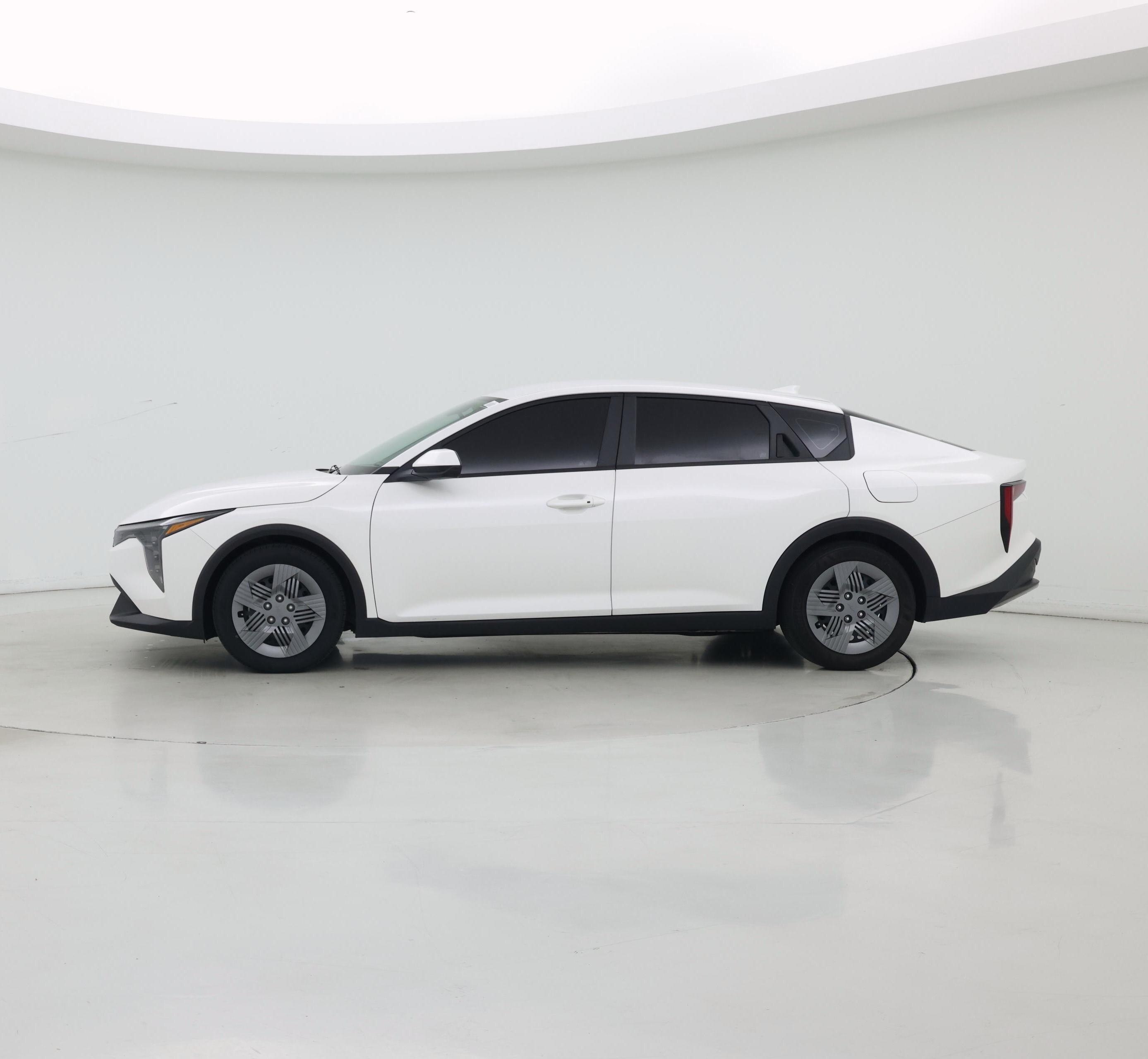 Thumbnail: 2025 Kia K4 - 3