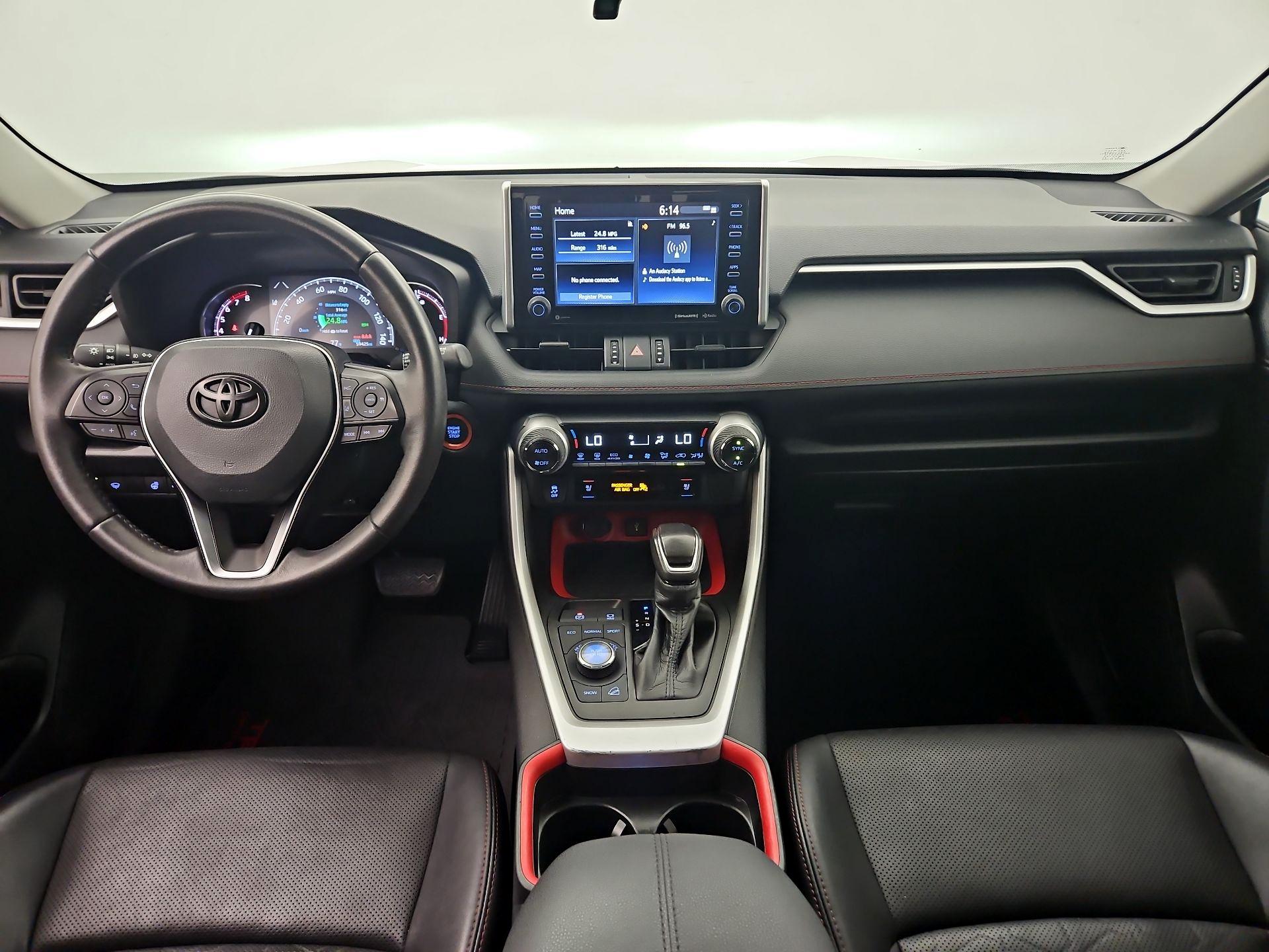 Thumbnail: 2021 Toyota RAV4 - 9