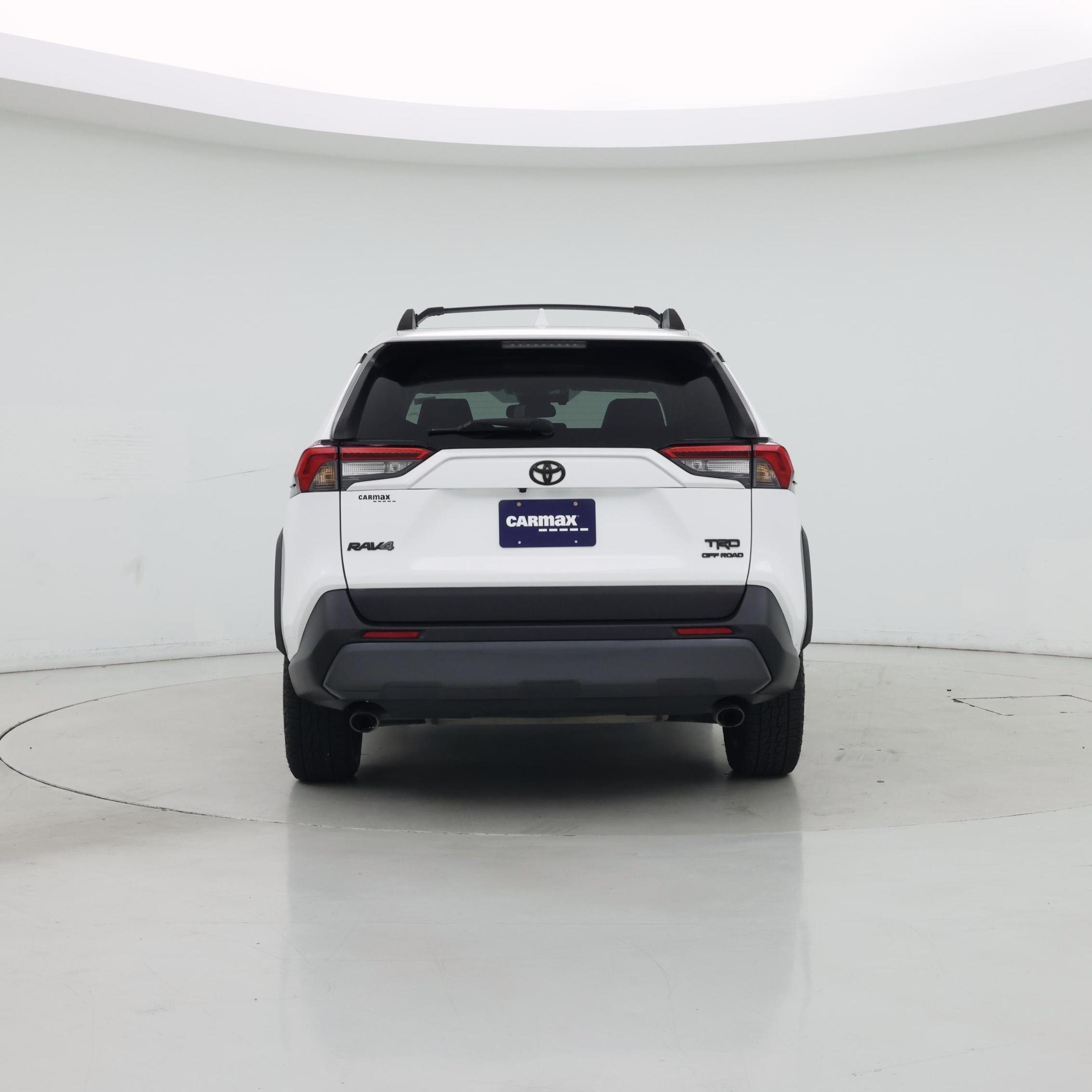 Thumbnail: 2021 Toyota RAV4 - 6