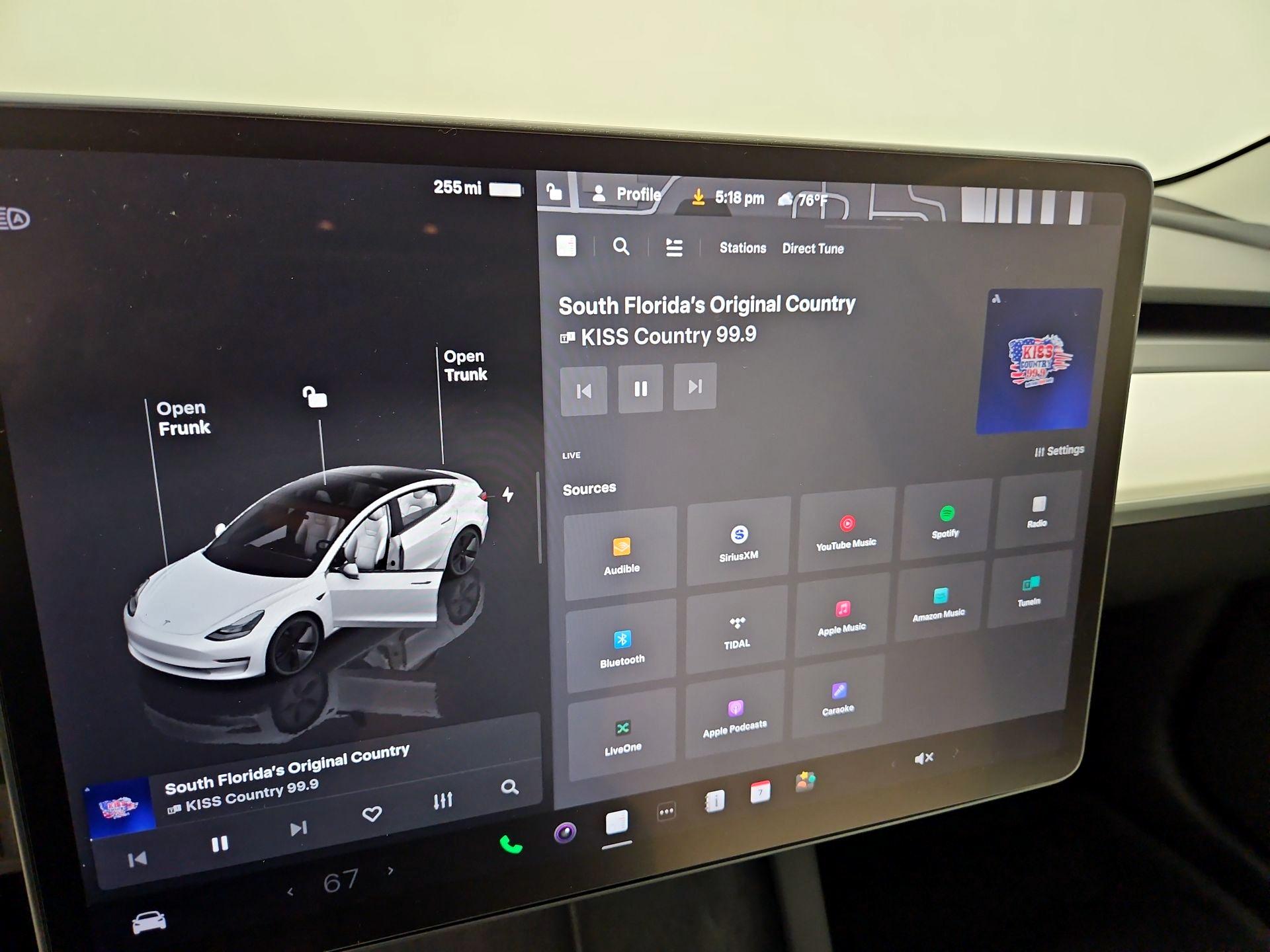 Thumbnail: 2023 Tesla Model 3 - 15