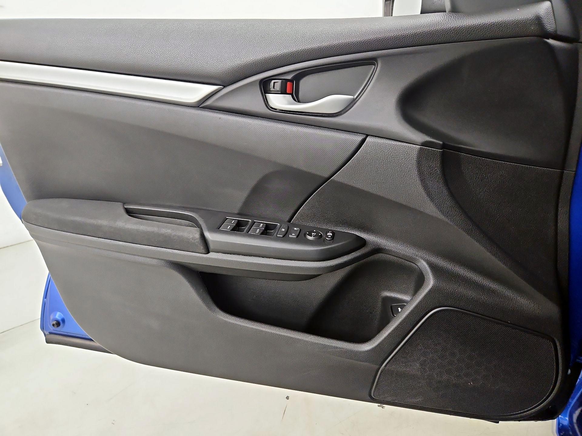 Thumbnail: 2018 Honda Civic - 12