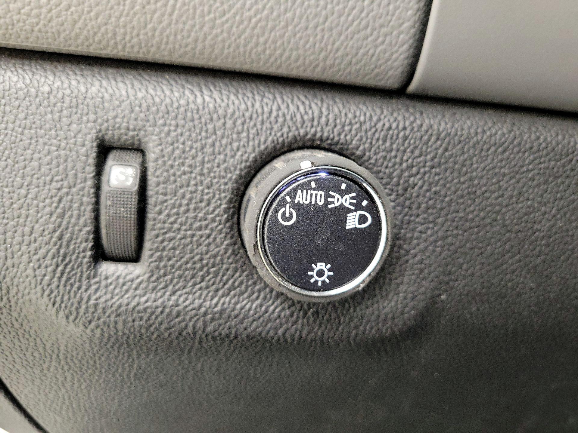 Thumbnail: 2016 Chevrolet Colorado - 13