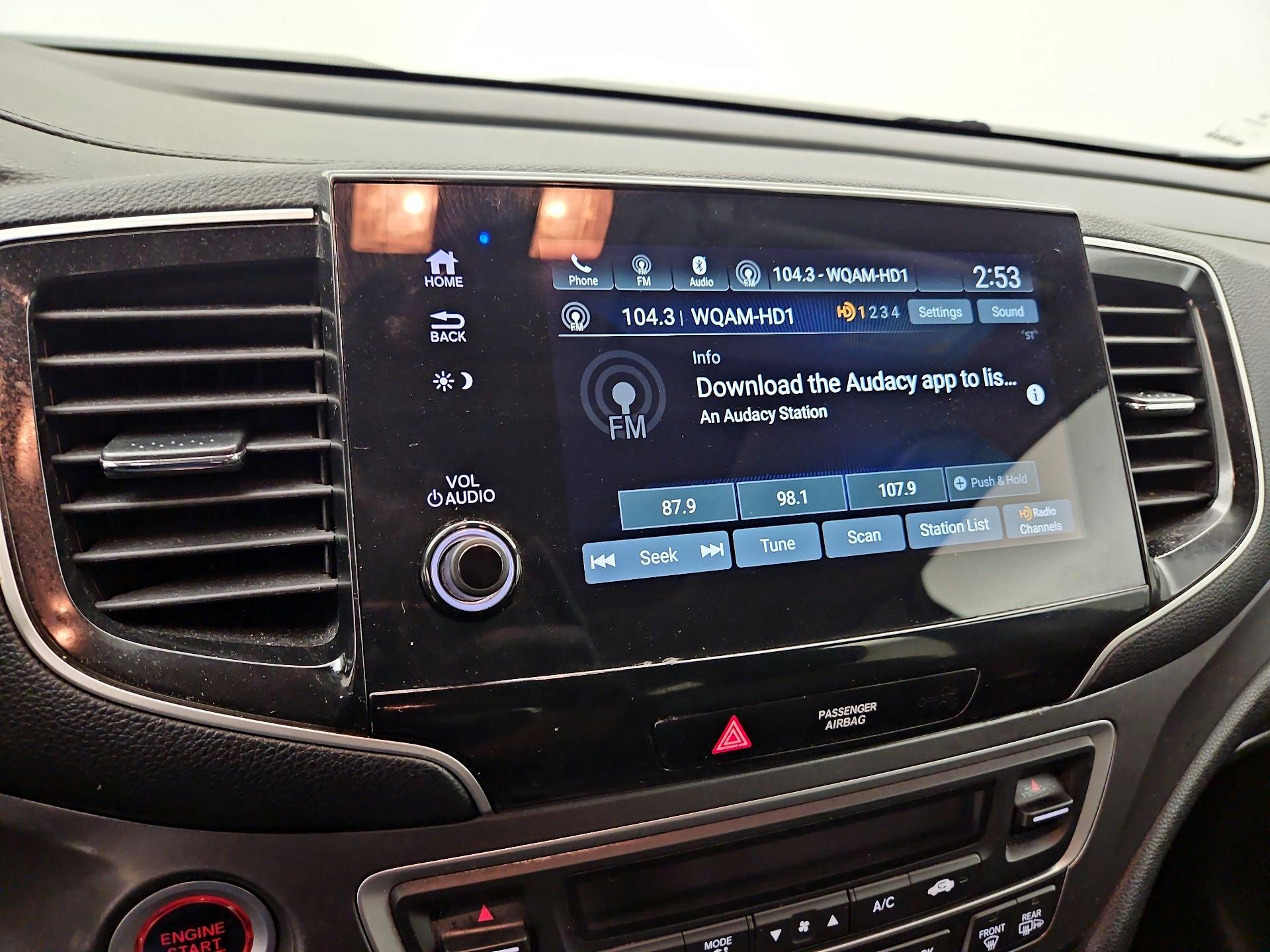 Thumbnail: 2020 Honda Pilot - 15