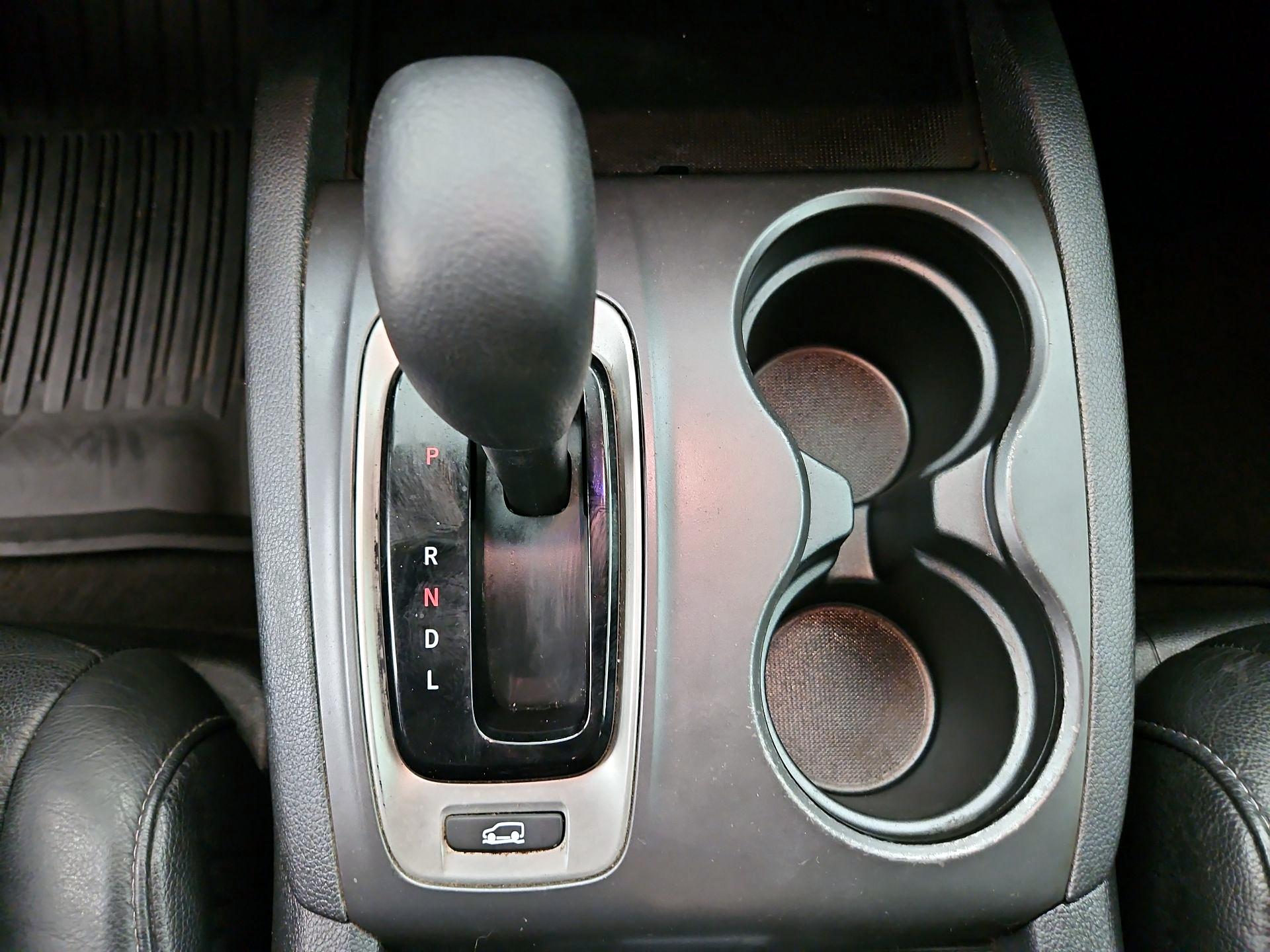 Thumbnail: 2020 Honda Pilot - 17