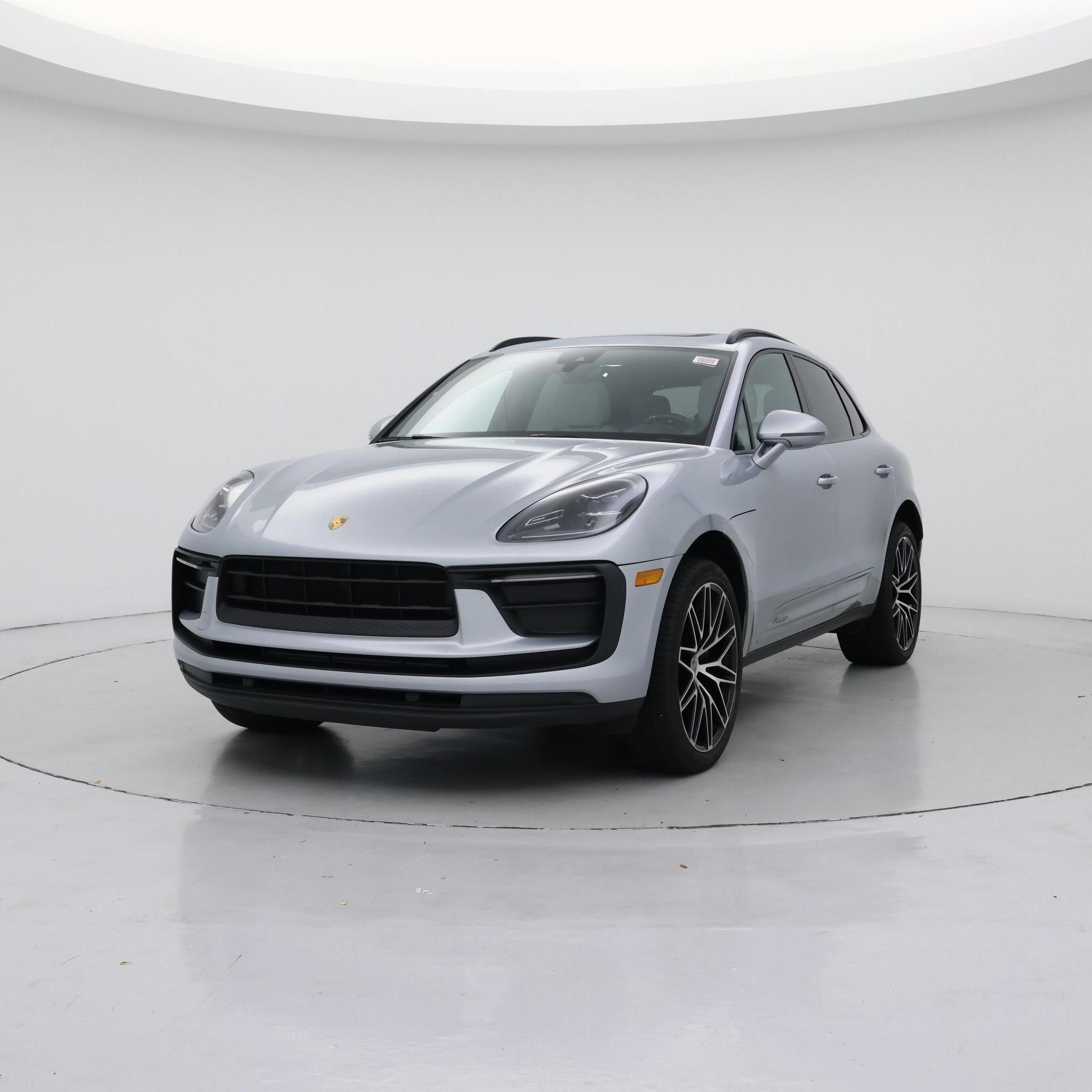 Thumbnail: 2022 Porsche Macan - 4