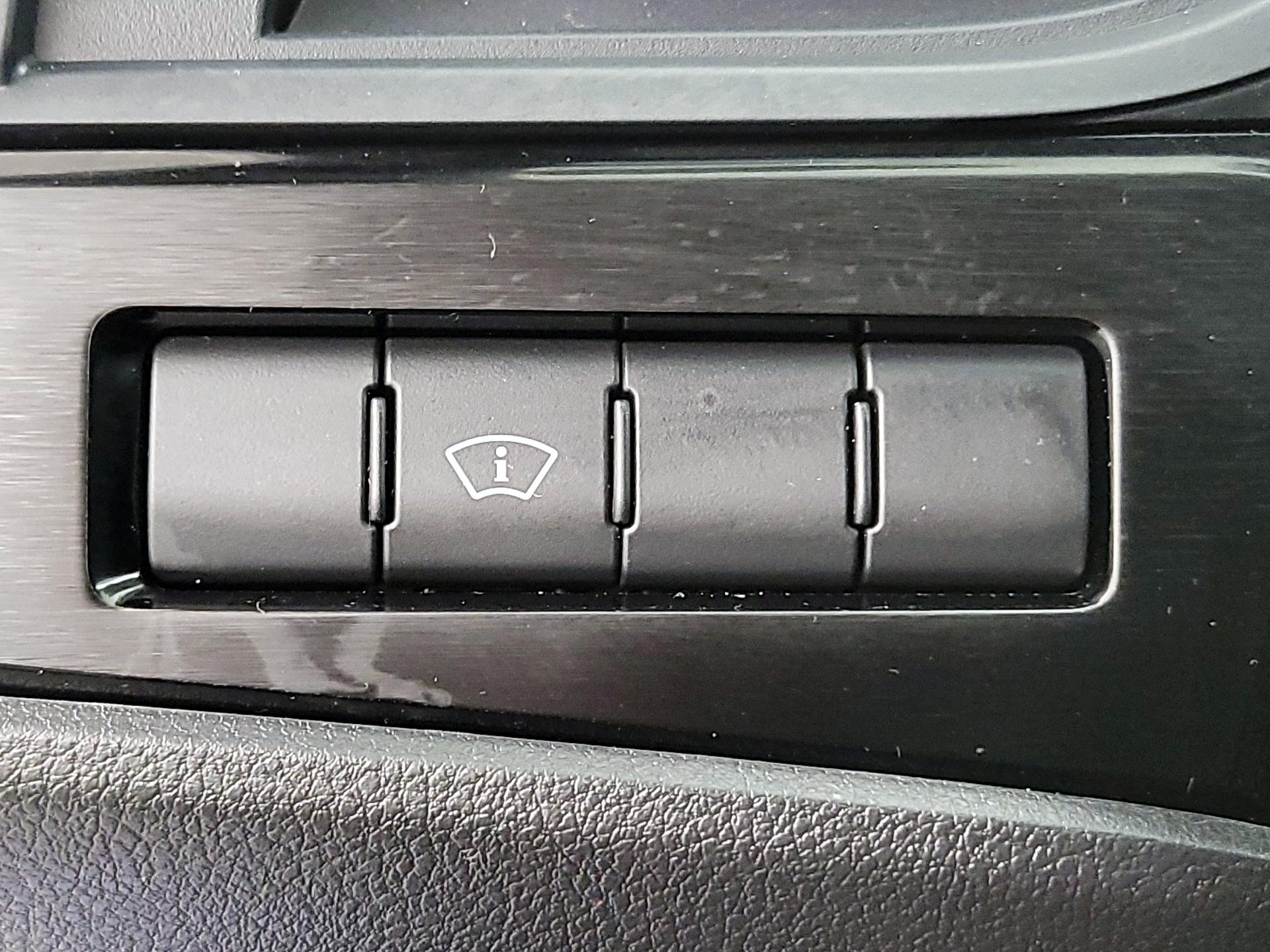 Thumbnail: 2024 Lexus ES - 13