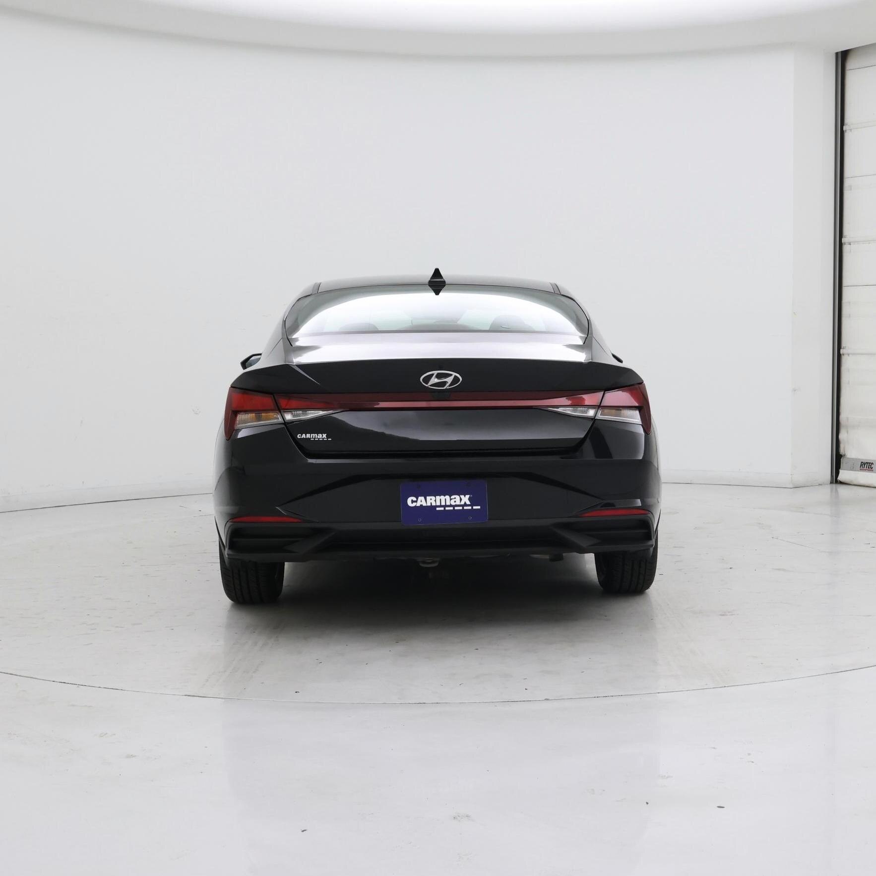 Thumbnail: 2023 Hyundai Elantra - 6