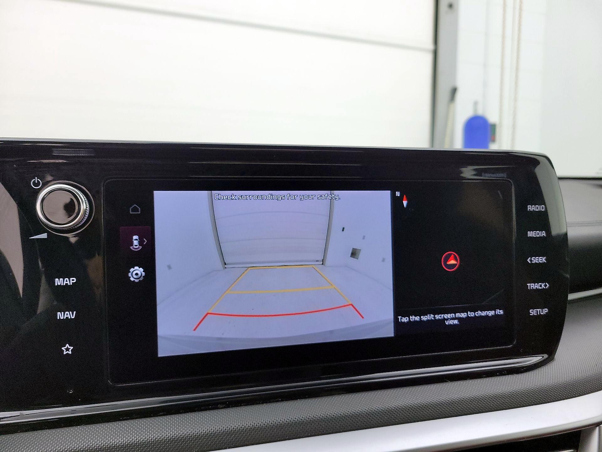 Thumbnail: 2023 Kia K5 - 14