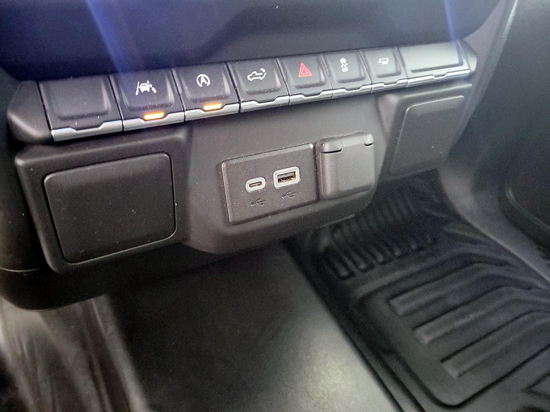 Thumbnail: 2023 GMC Sierra 1500 - 18