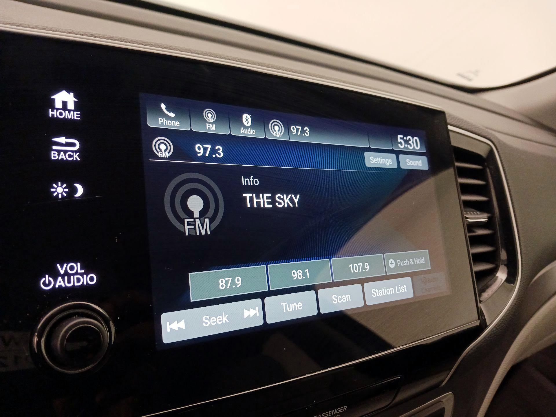 Thumbnail: 2020 Honda Pilot - 15