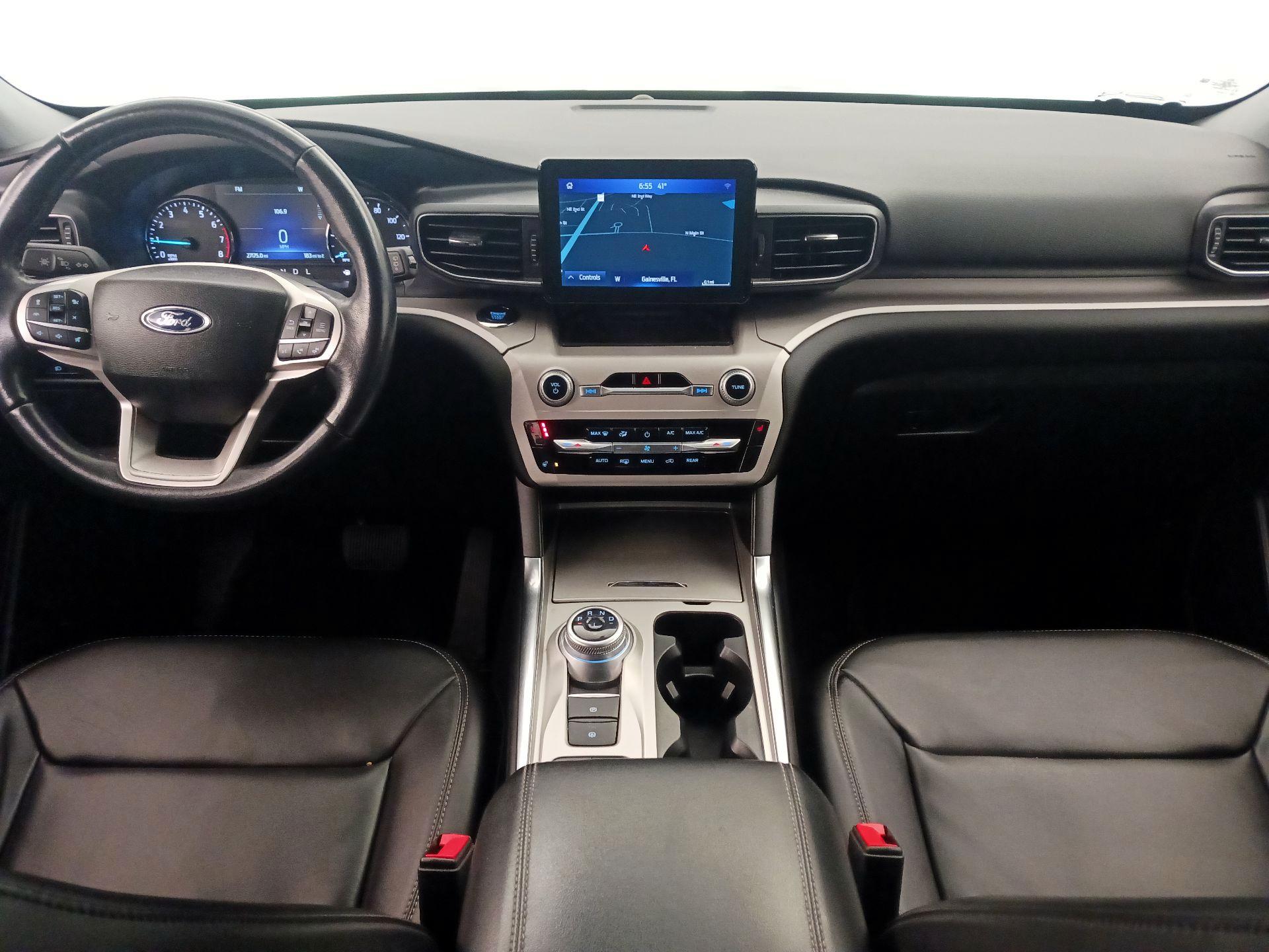 Thumbnail: 2023 Ford Explorer - 9