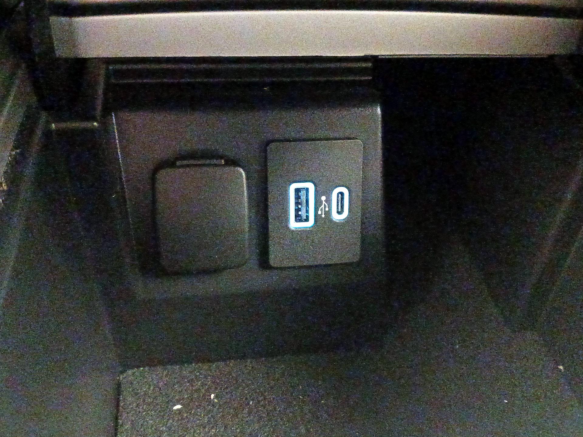 Thumbnail: 2023 Ford Explorer - 19