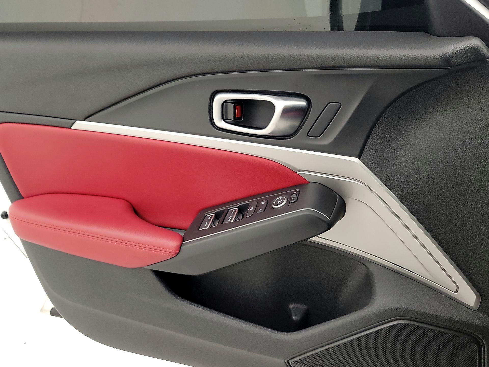 Thumbnail: 2023 Acura Integra - 12