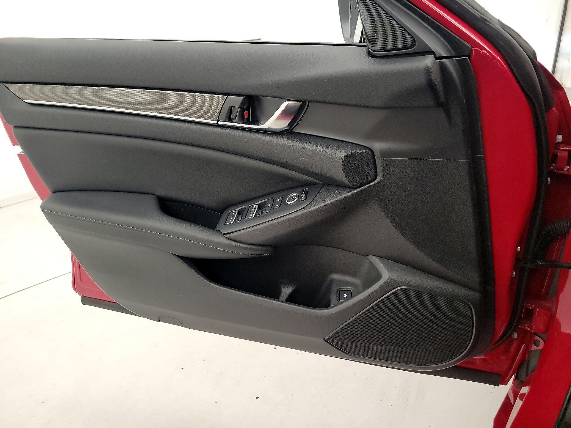 Thumbnail: 2021 Honda Accord - 12