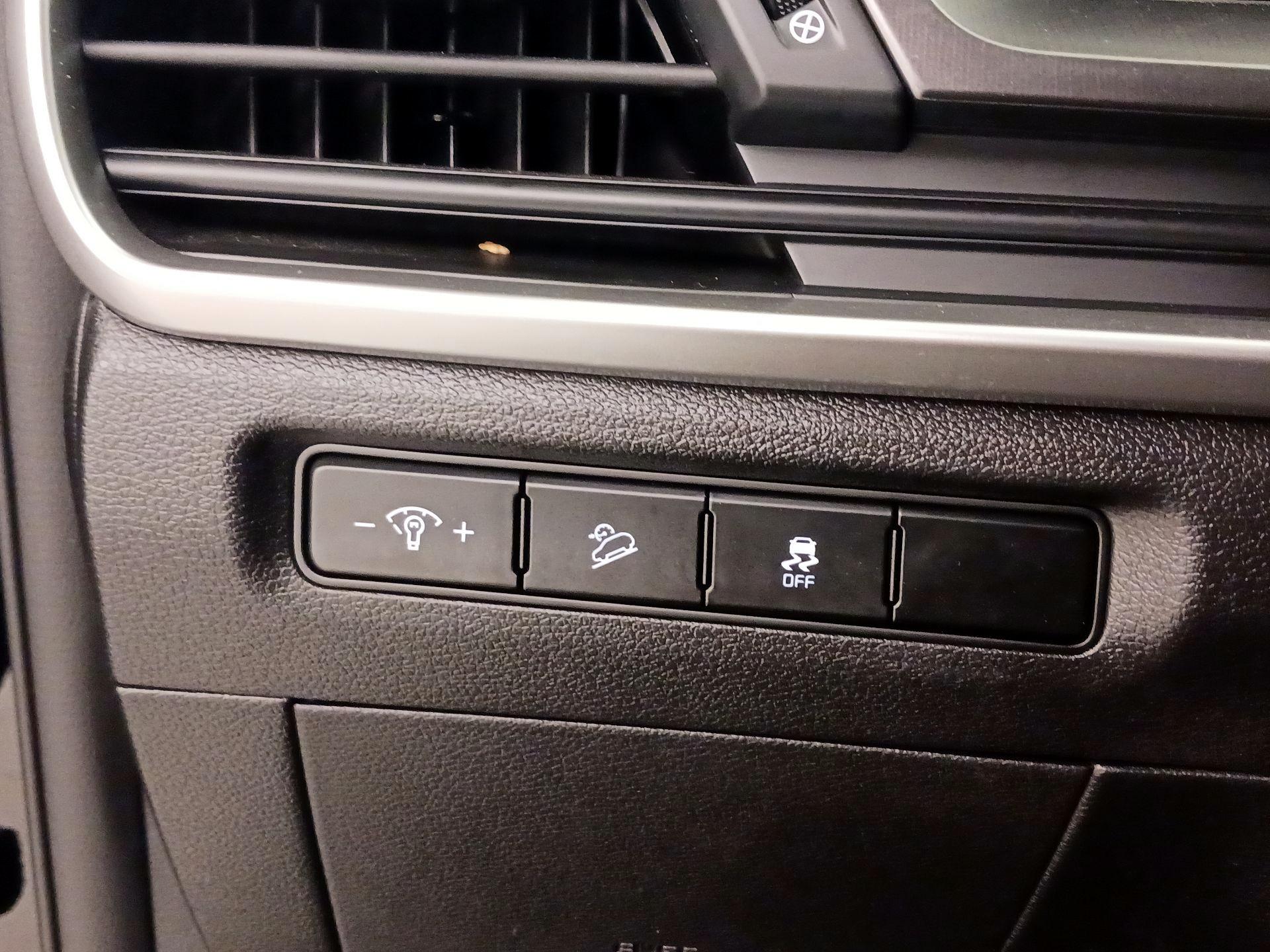 Thumbnail: 2023 Kia Telluride - 13