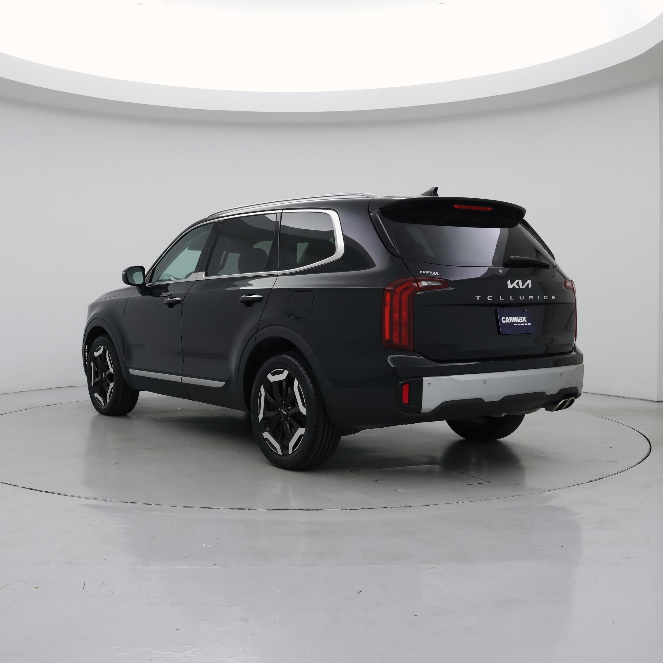 Thumbnail: 2023 Kia Telluride - 2