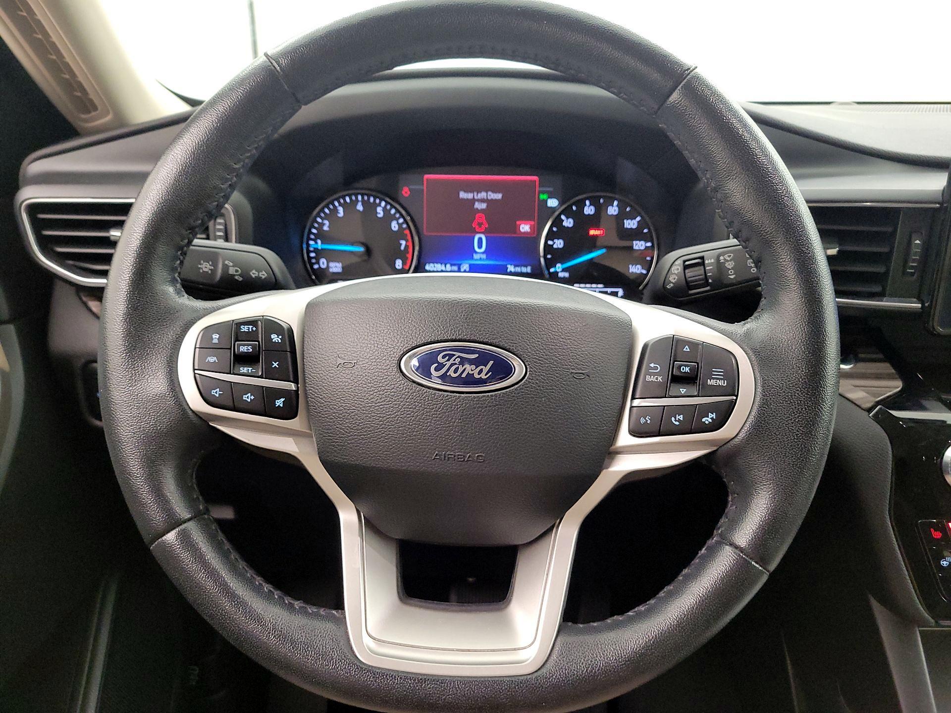 Thumbnail: 2023 Ford Explorer - 10