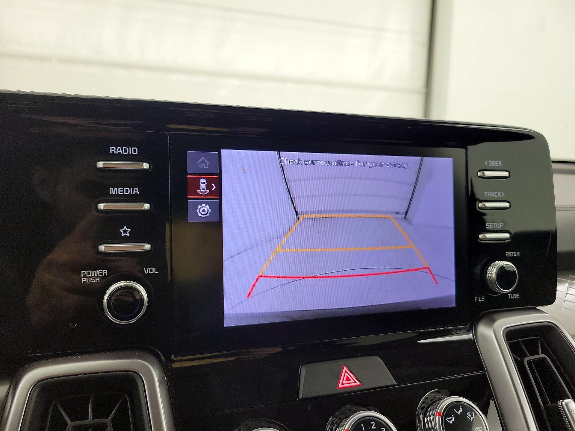 Thumbnail: 2023 Kia Sorento - 14