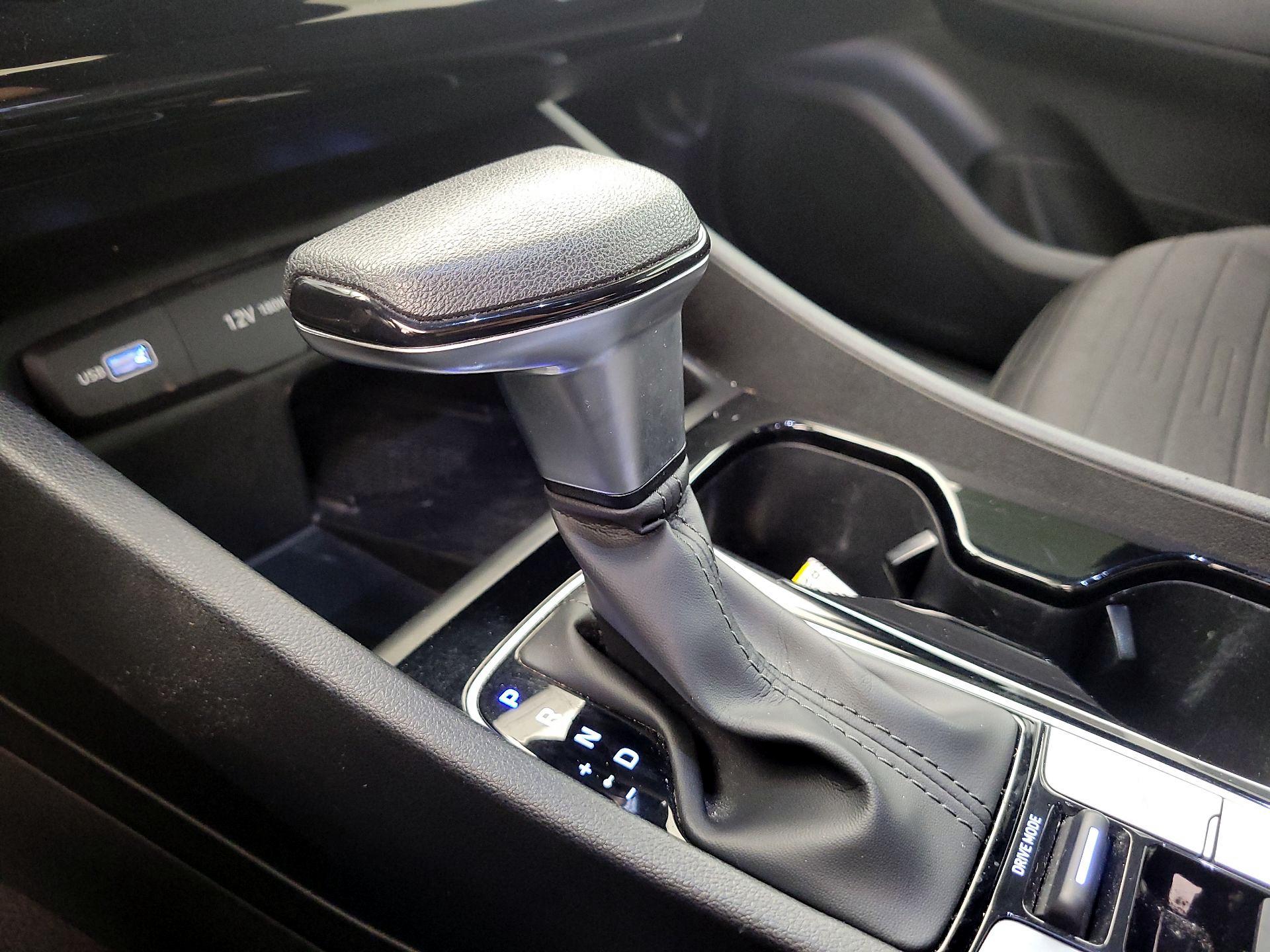 Thumbnail: 2022 Hyundai Santa Cruz - 17