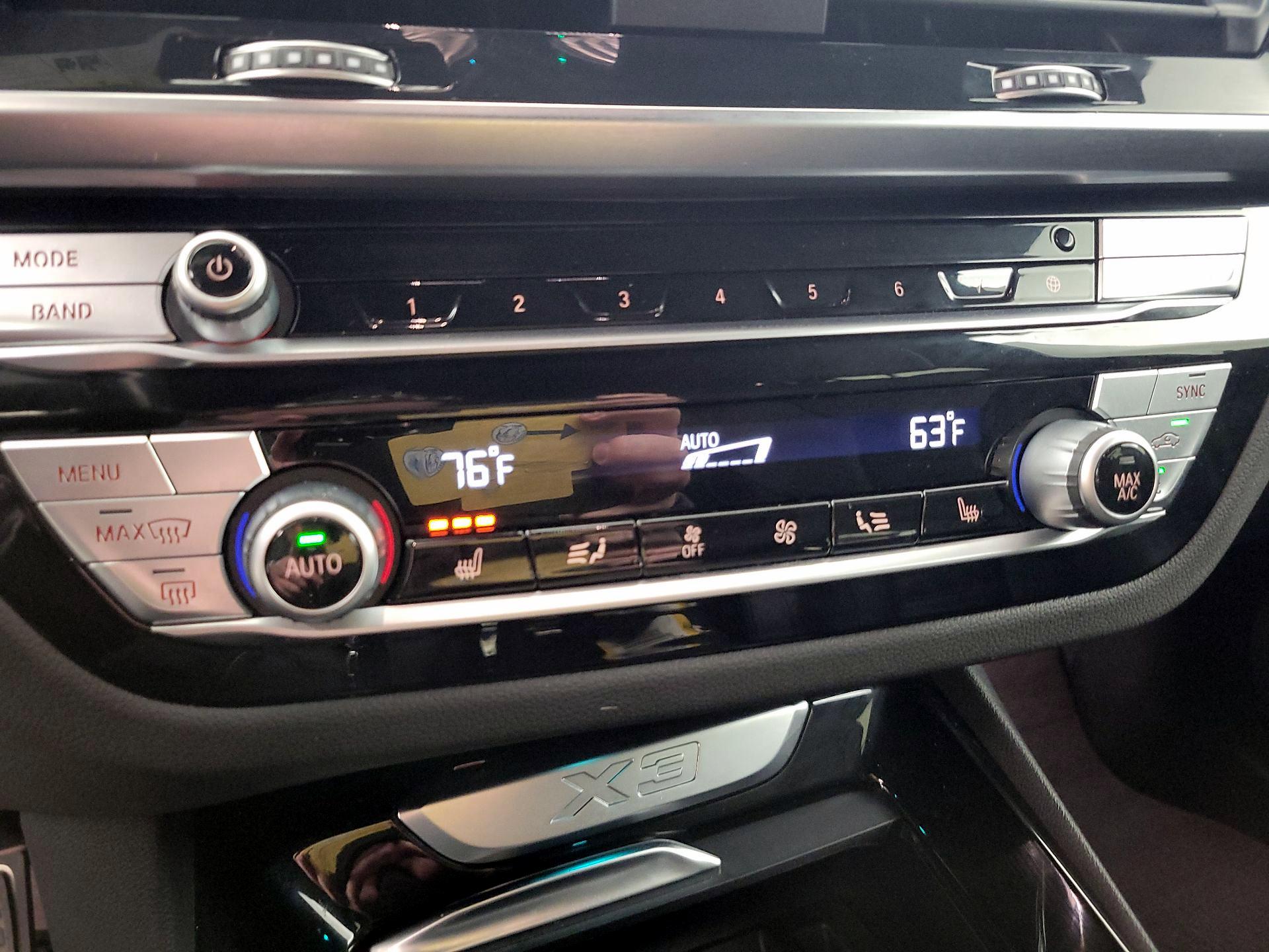 Thumbnail: 2021 BMW X3 - 17