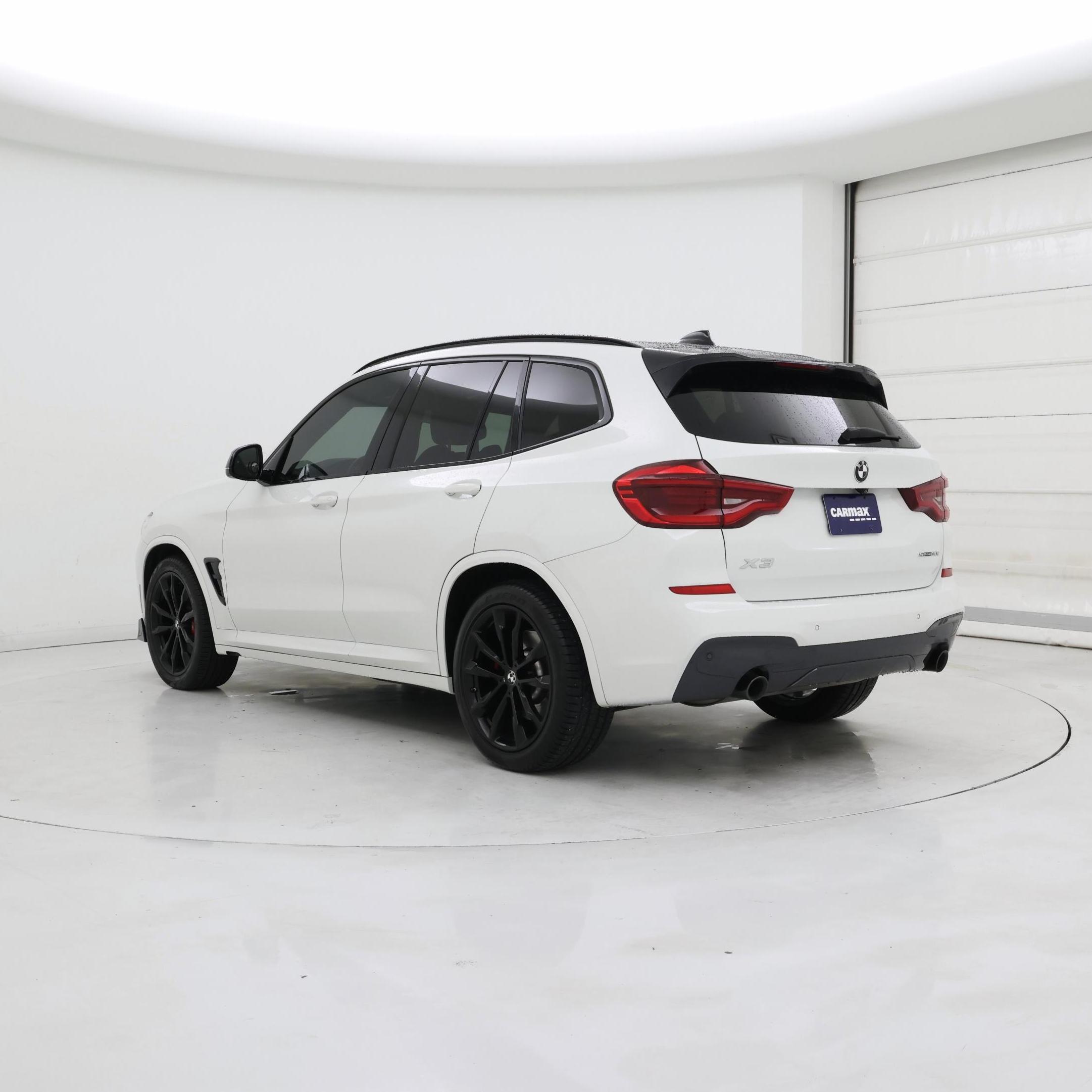Thumbnail: 2021 BMW X3 - 2