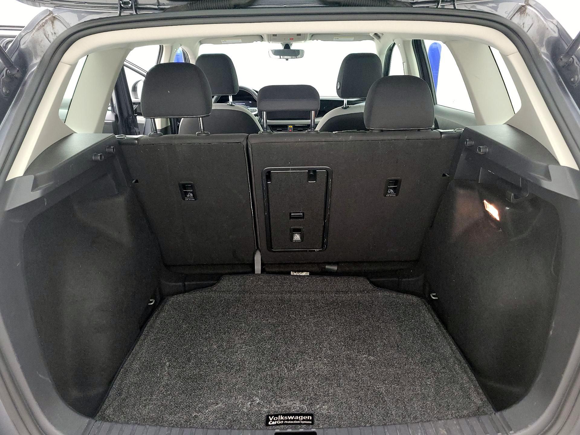 Thumbnail: 2023 Volkswagen Taos - 20