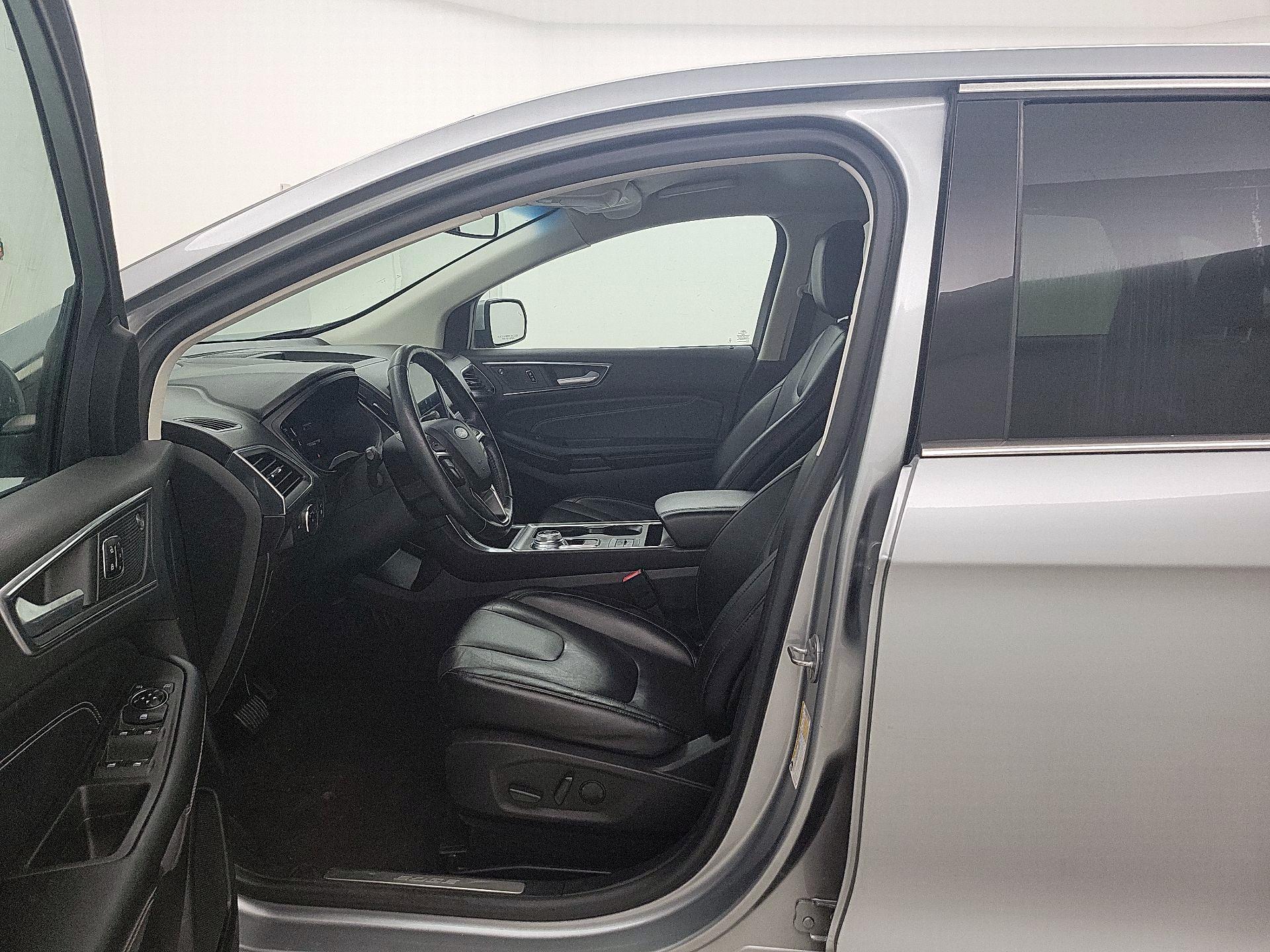 Thumbnail: 2022 Ford Edge - 11