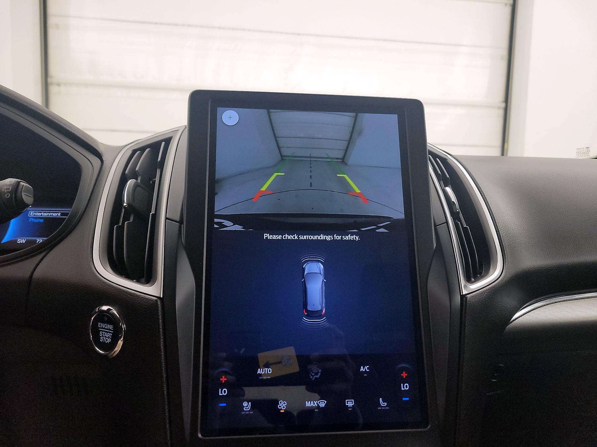 Thumbnail: 2022 Ford Edge - 14