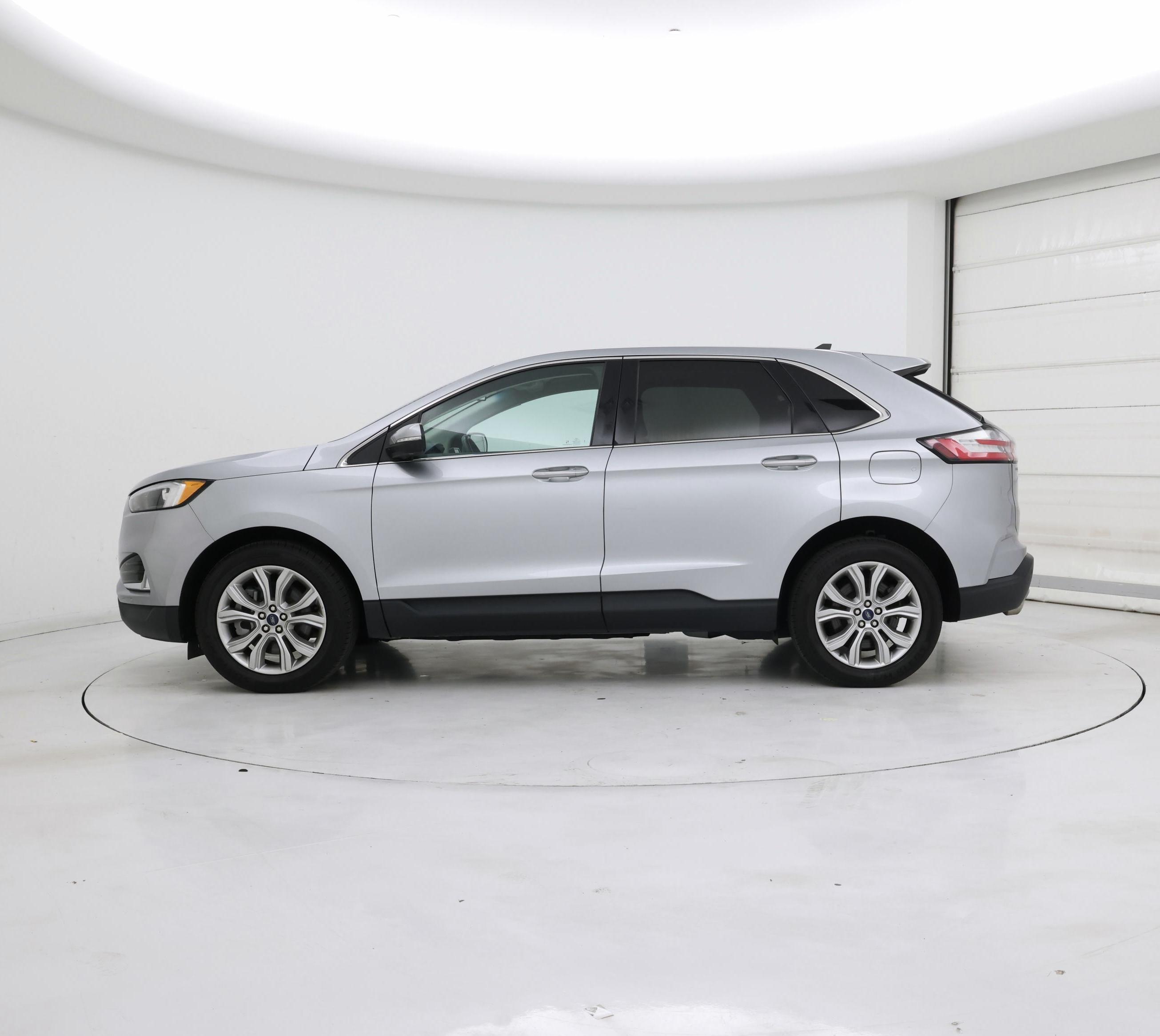 Thumbnail: 2022 Ford Edge - 3