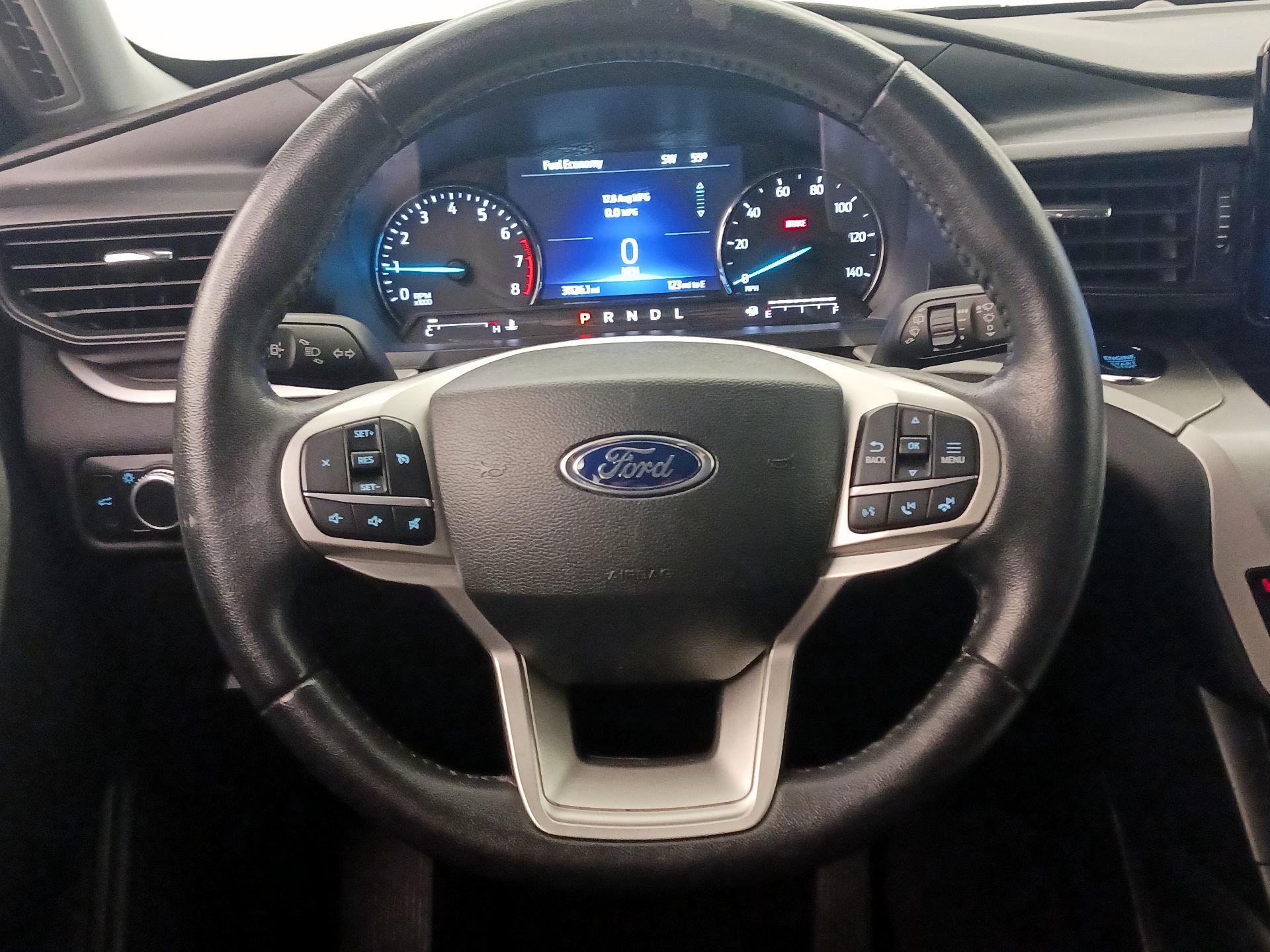 Thumbnail: 2022 Ford Explorer - 10